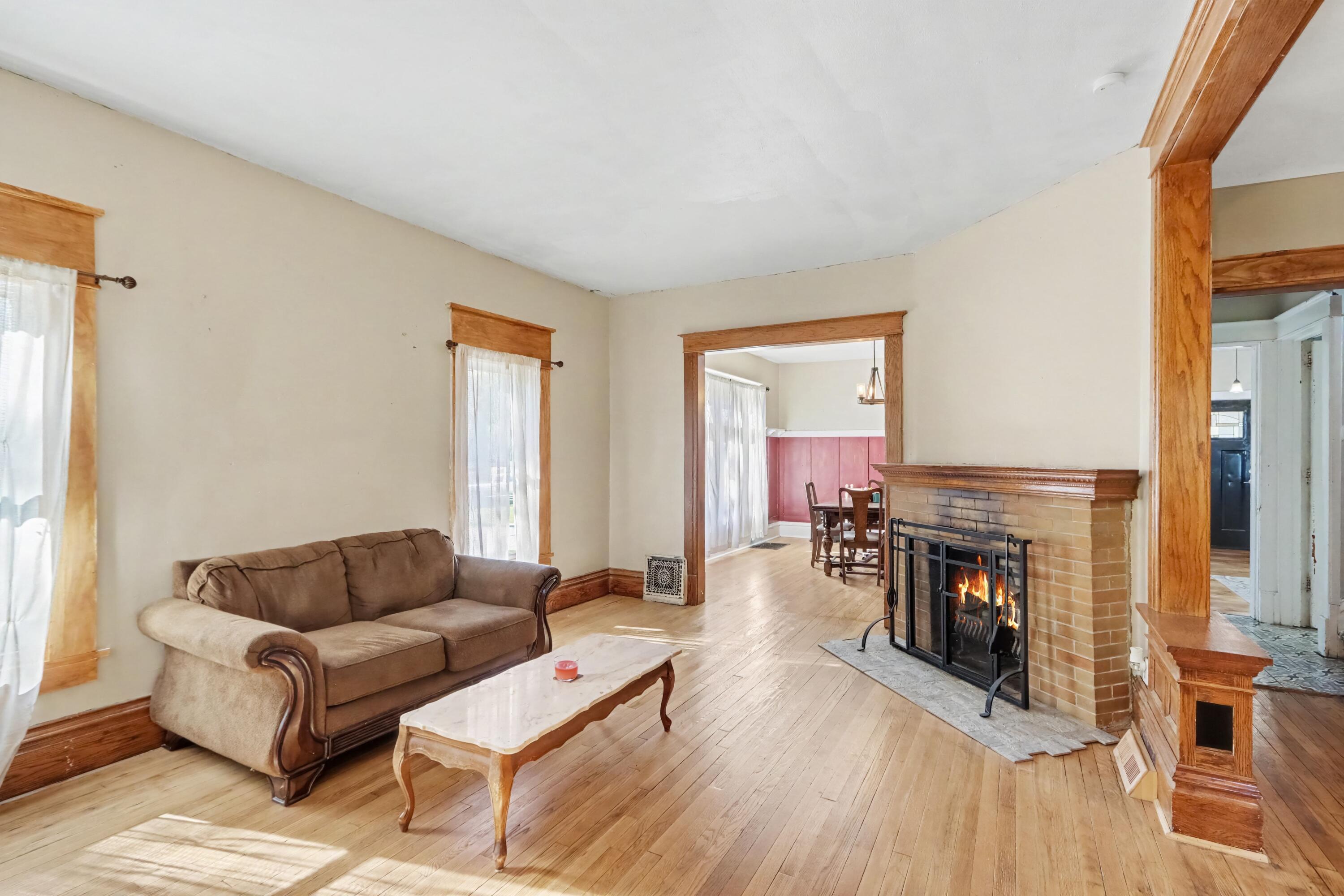 6041 N Riverview Drive Kalamazoo MI 49004