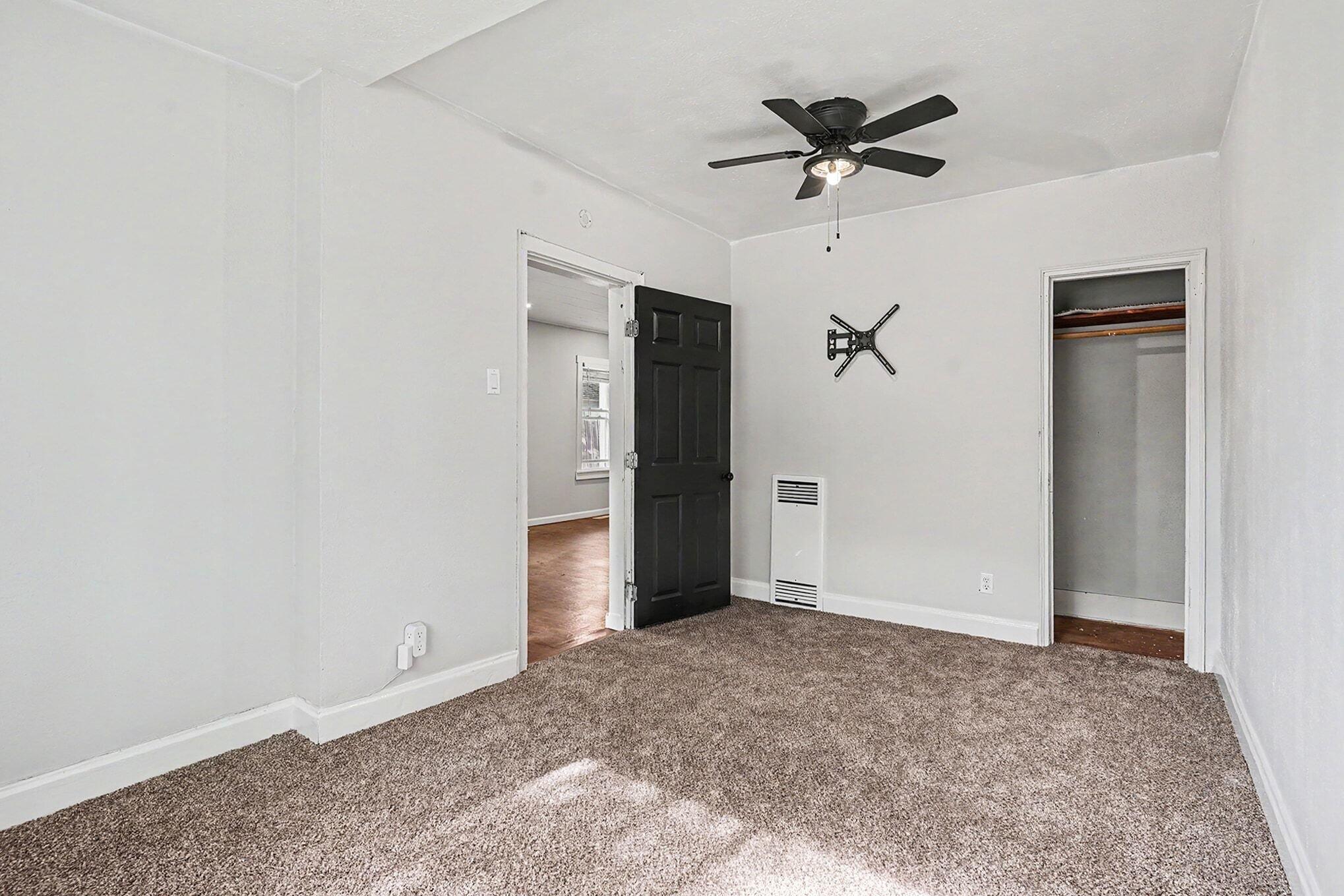 3013 Leahy Street Muskegon MI 49444
