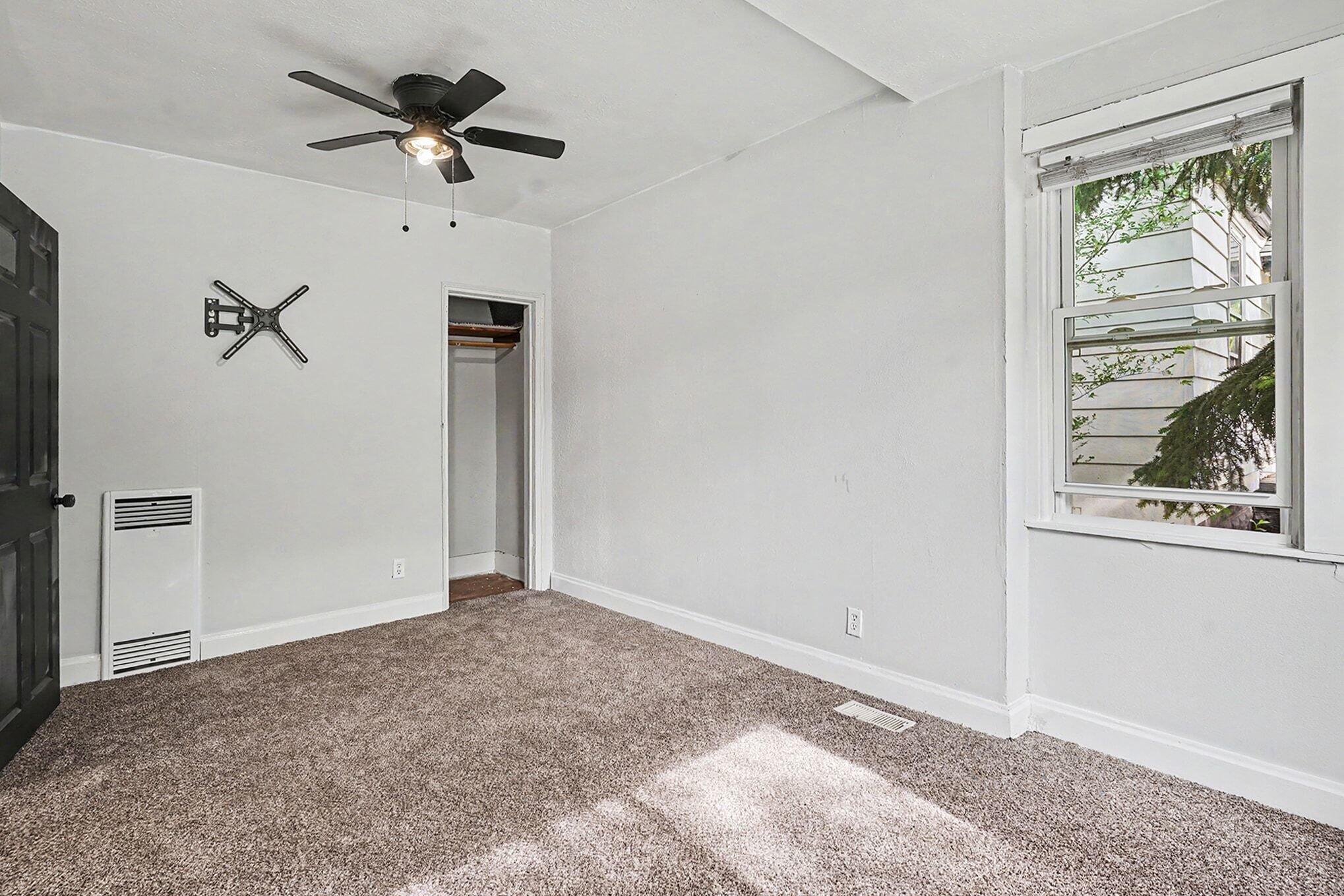 3013 Leahy Street Muskegon MI 49444