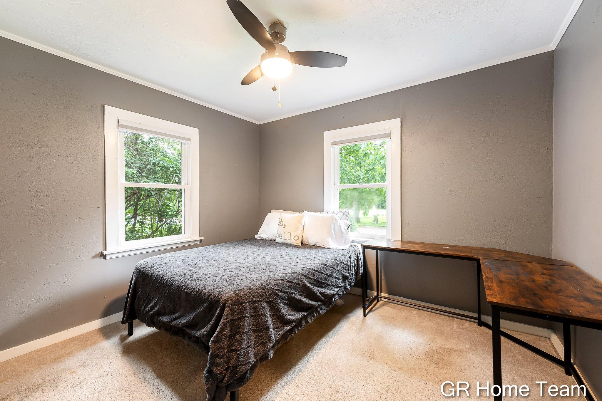1605 Preston Avenue NW Grand Rapids MI 49504
