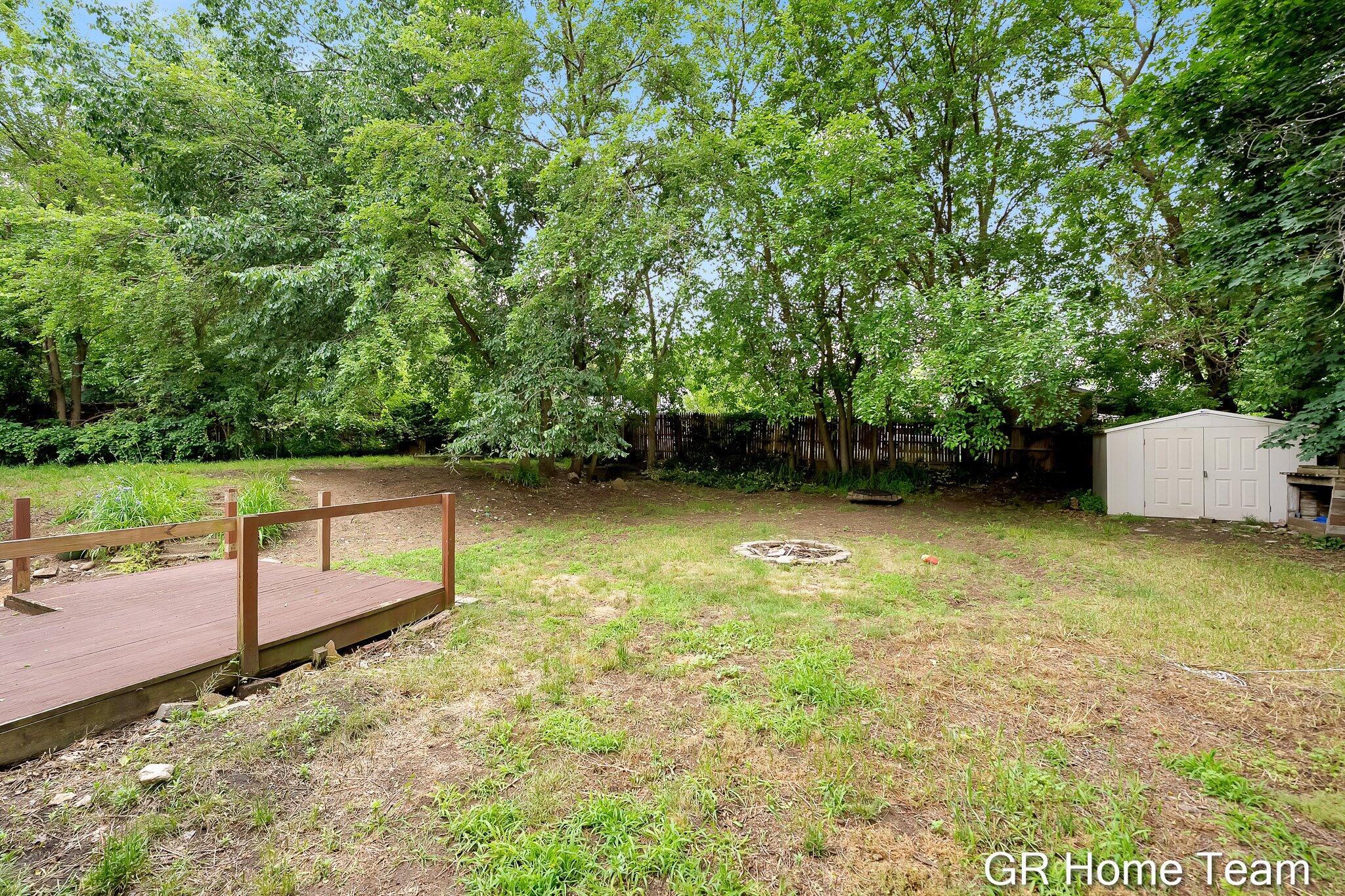 1605 Preston Avenue NW Grand Rapids MI 49504