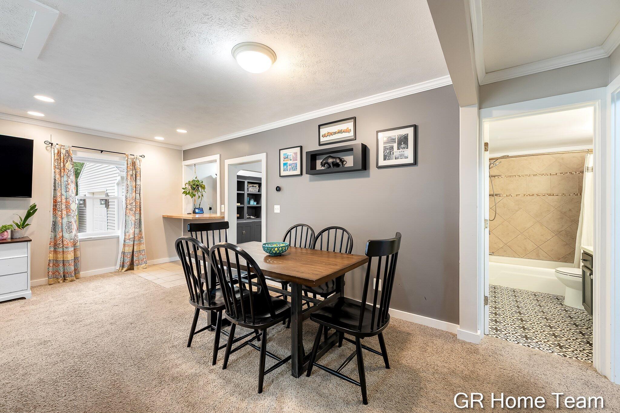 1605 Preston Avenue NW Grand Rapids MI 49504