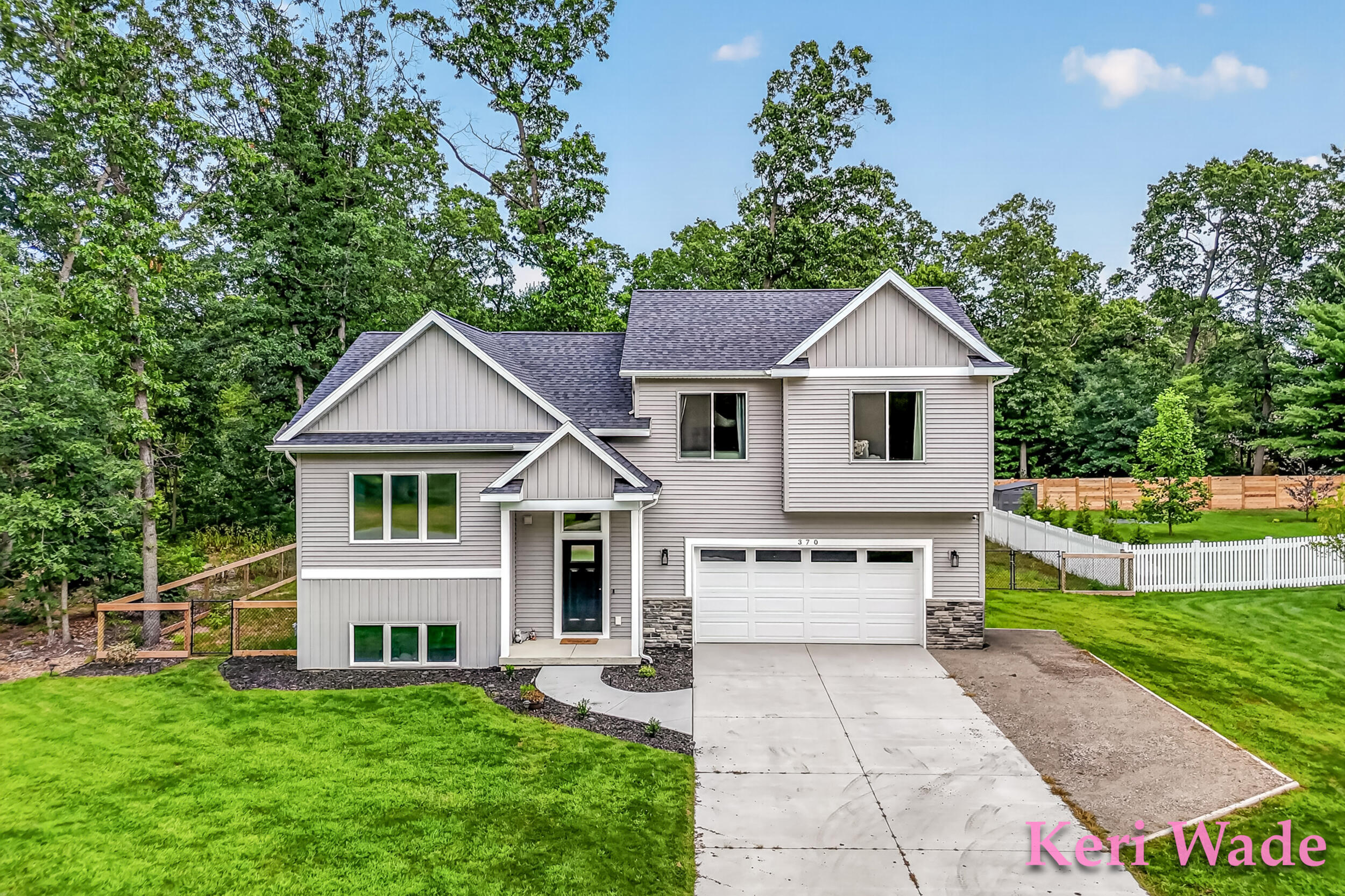 370 Chopin Drive Muskegon MI 49442