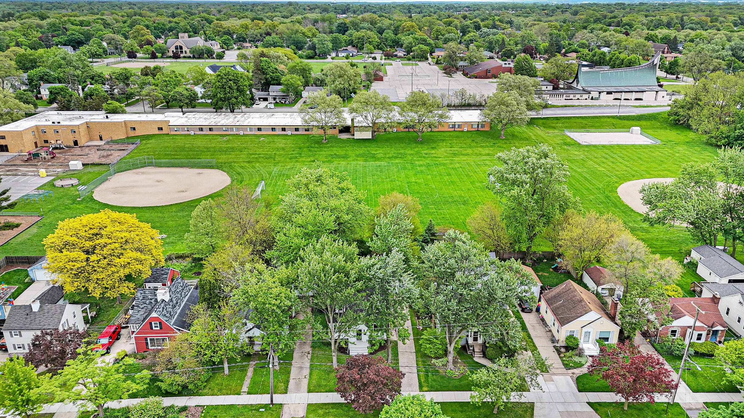 1900 Sylvan Avenue SE Grand Rapids MI 49506