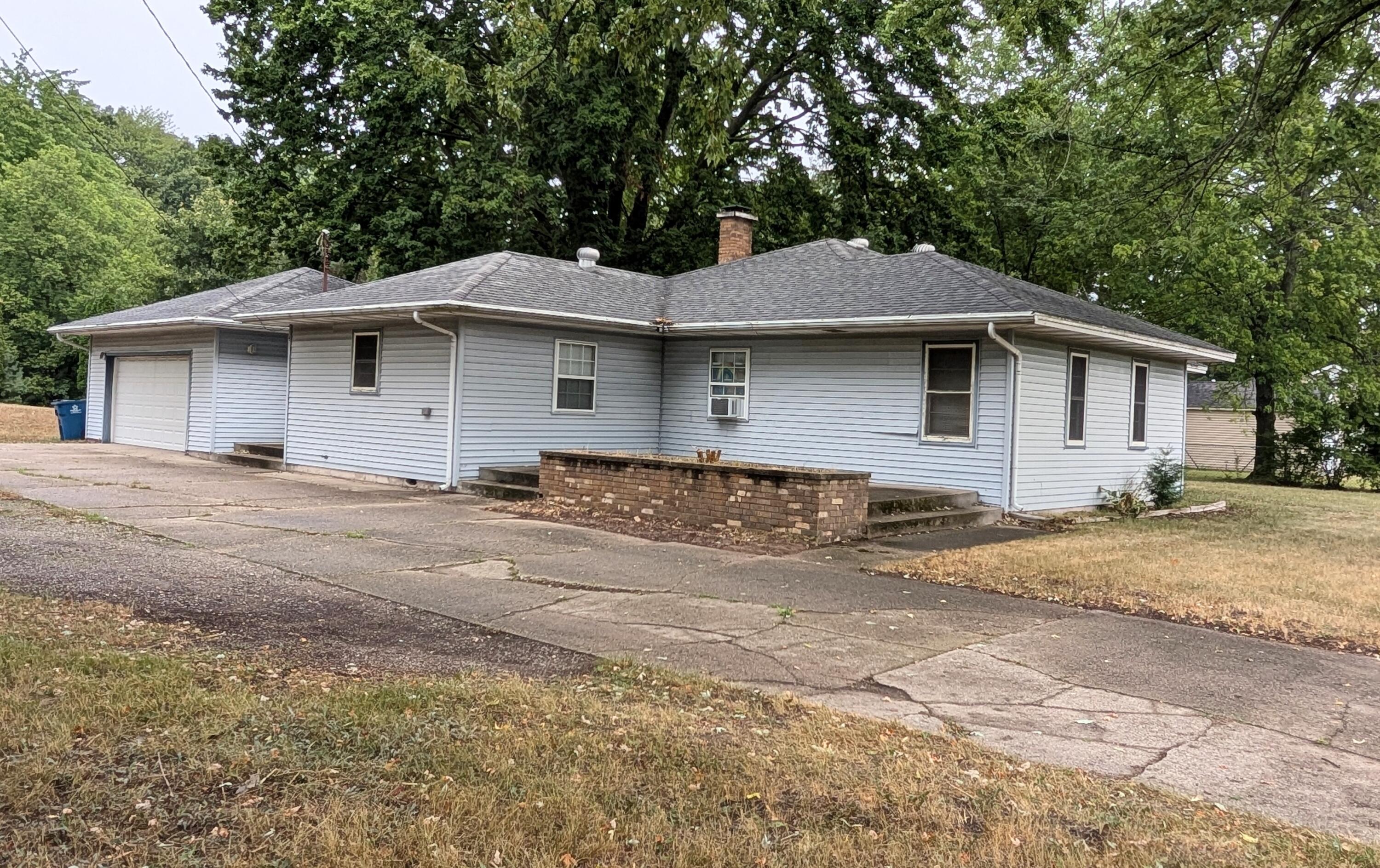 4045 S Dangl Road Muskegon MI 49444