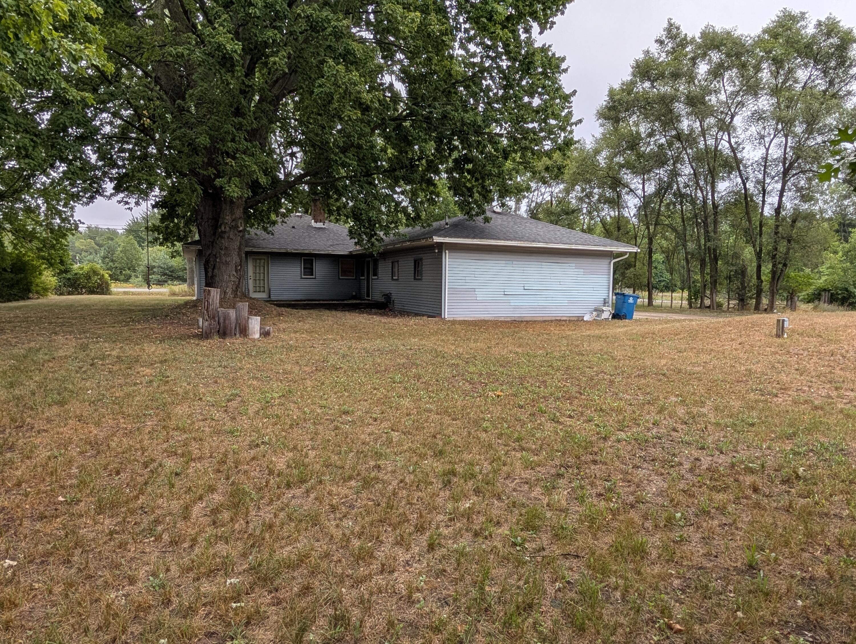 4045 S Dangl Road Muskegon MI 49444