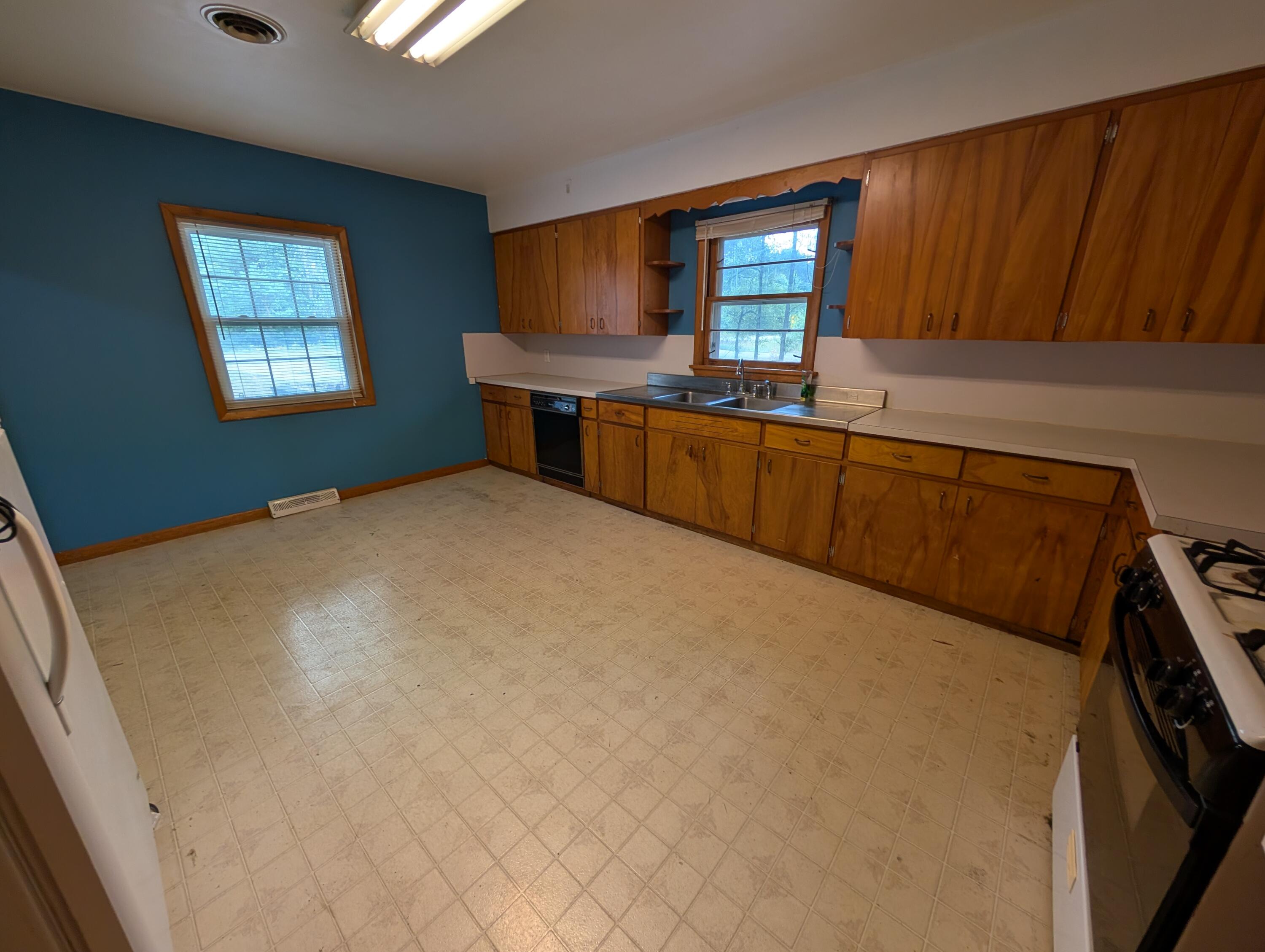 4045 S Dangl Road Muskegon MI 49444