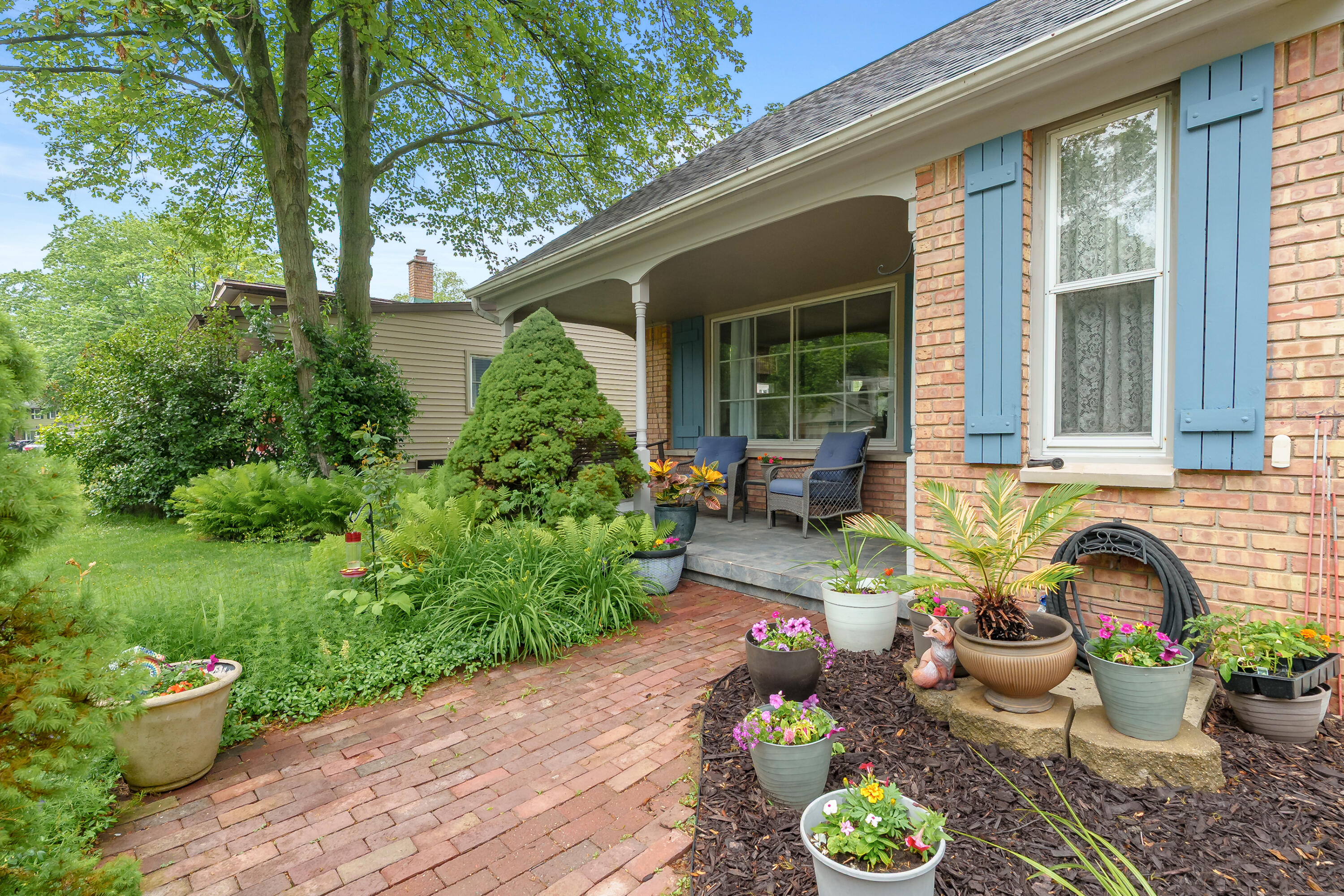 1520 Edington Street Portage MI 49024