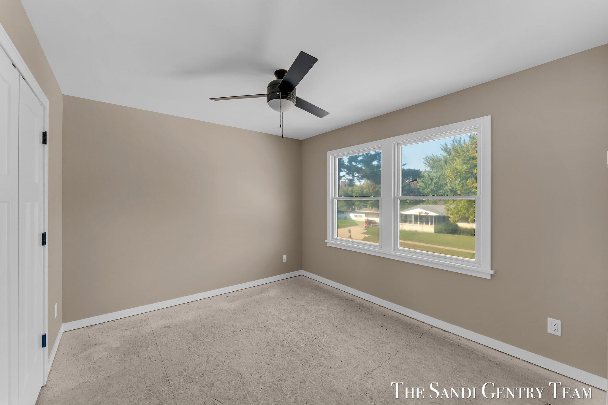 1034 Arlington Avenue Grand Haven MI 49417