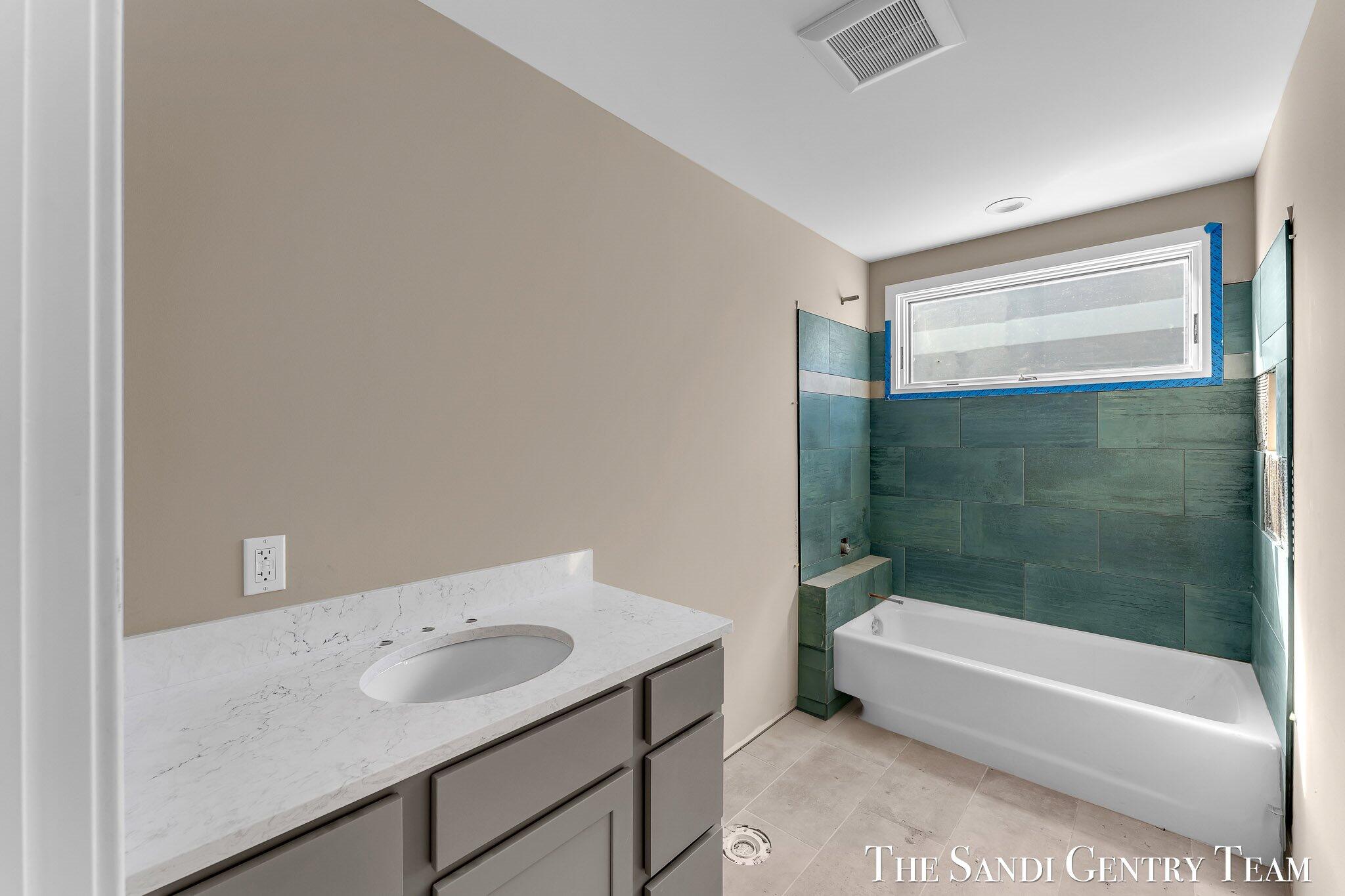 1034 Arlington Avenue Grand Haven MI 49417