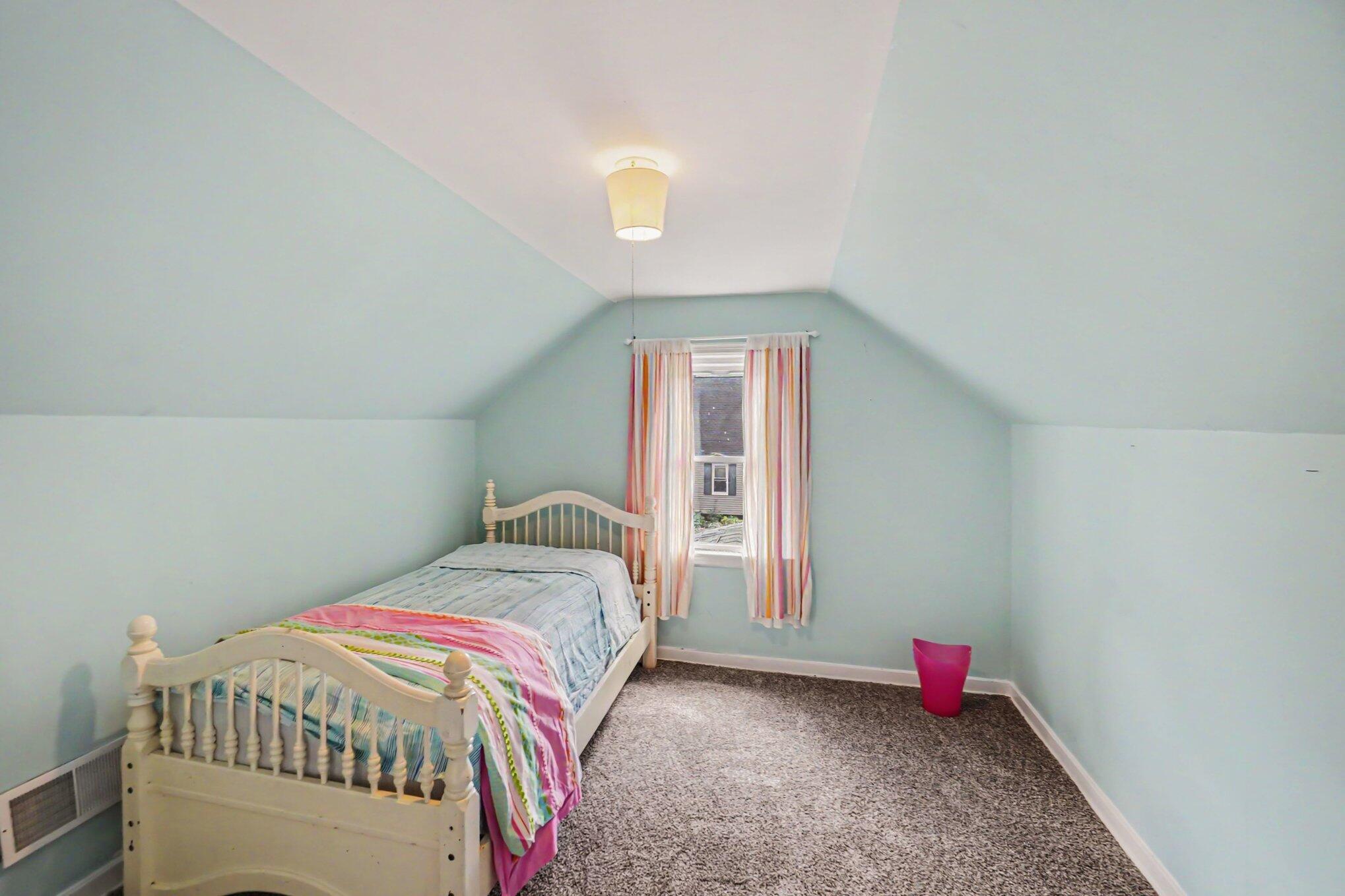 37 W Garfield Avenue Zeeland MI 49464