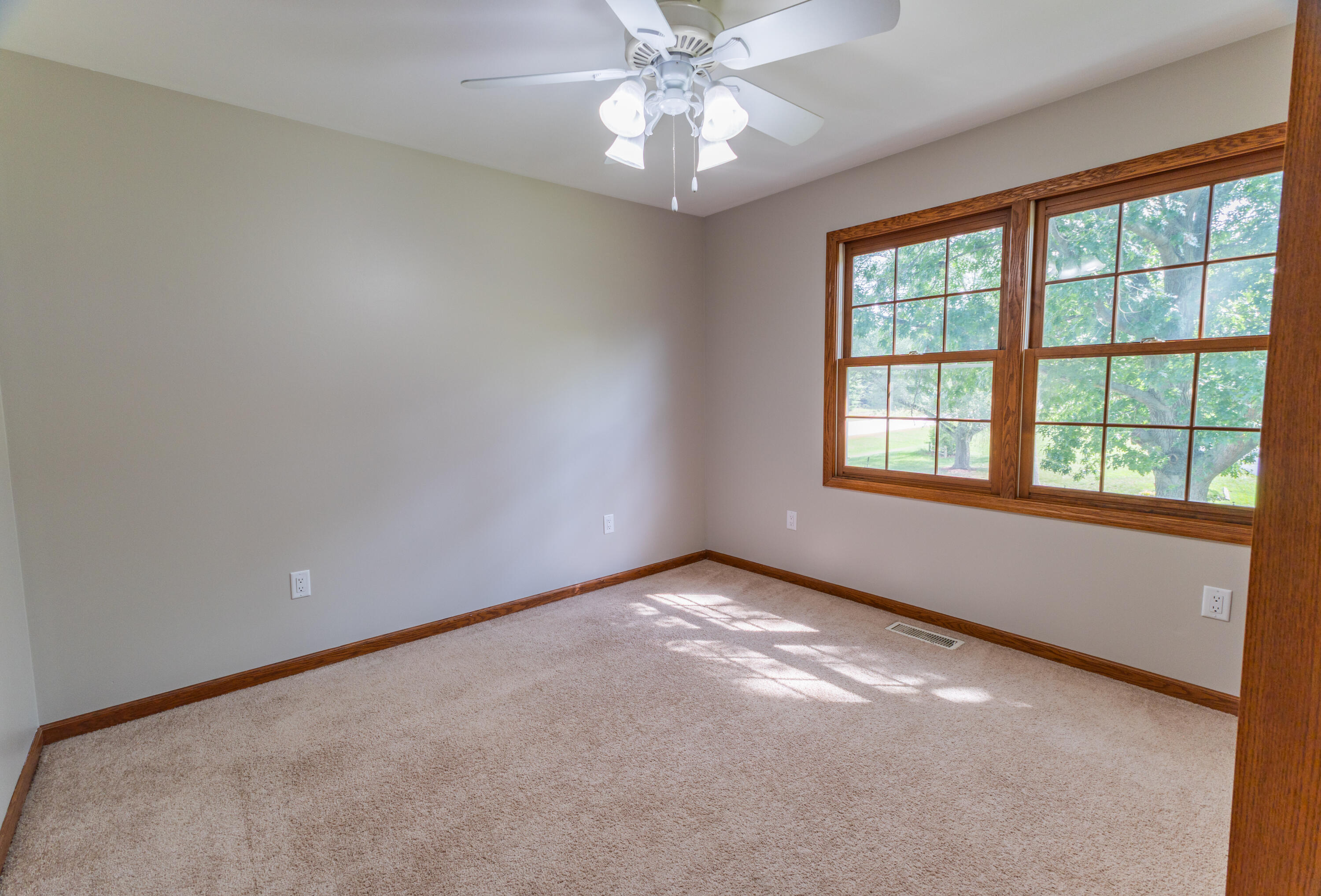 765 Chadds Ford Way Kalamazoo MI 49009