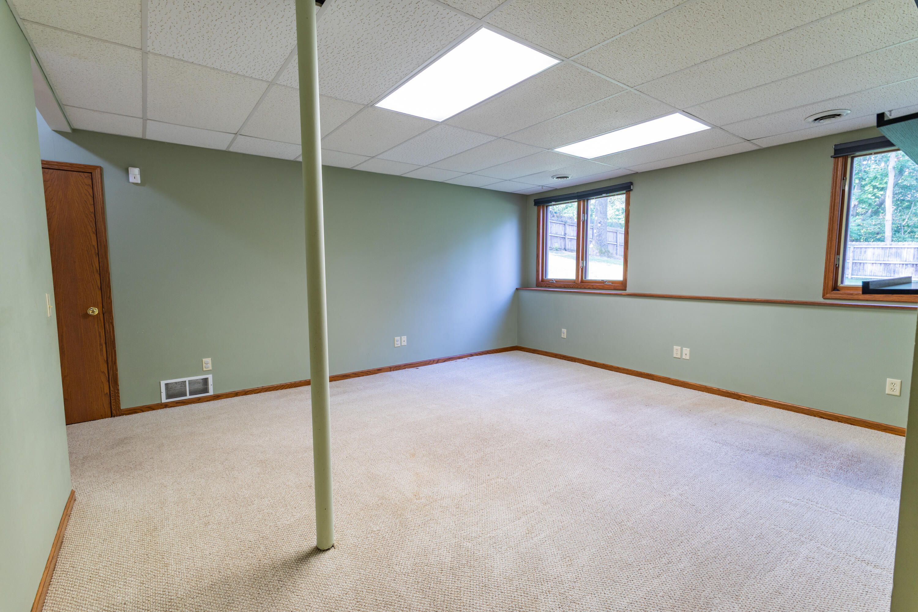 765 Chadds Ford Way Kalamazoo MI 49009