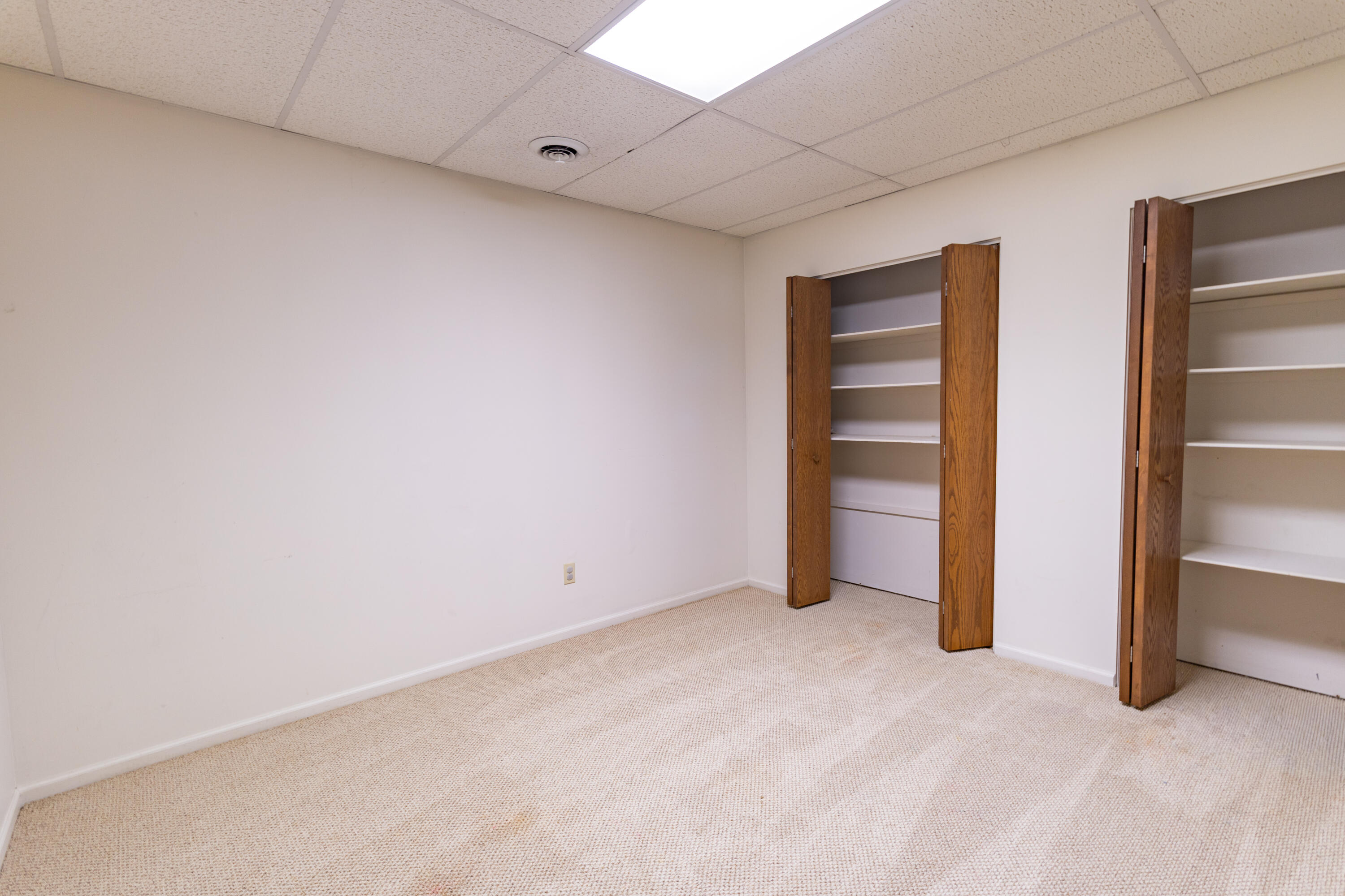 765 Chadds Ford Way Kalamazoo MI 49009