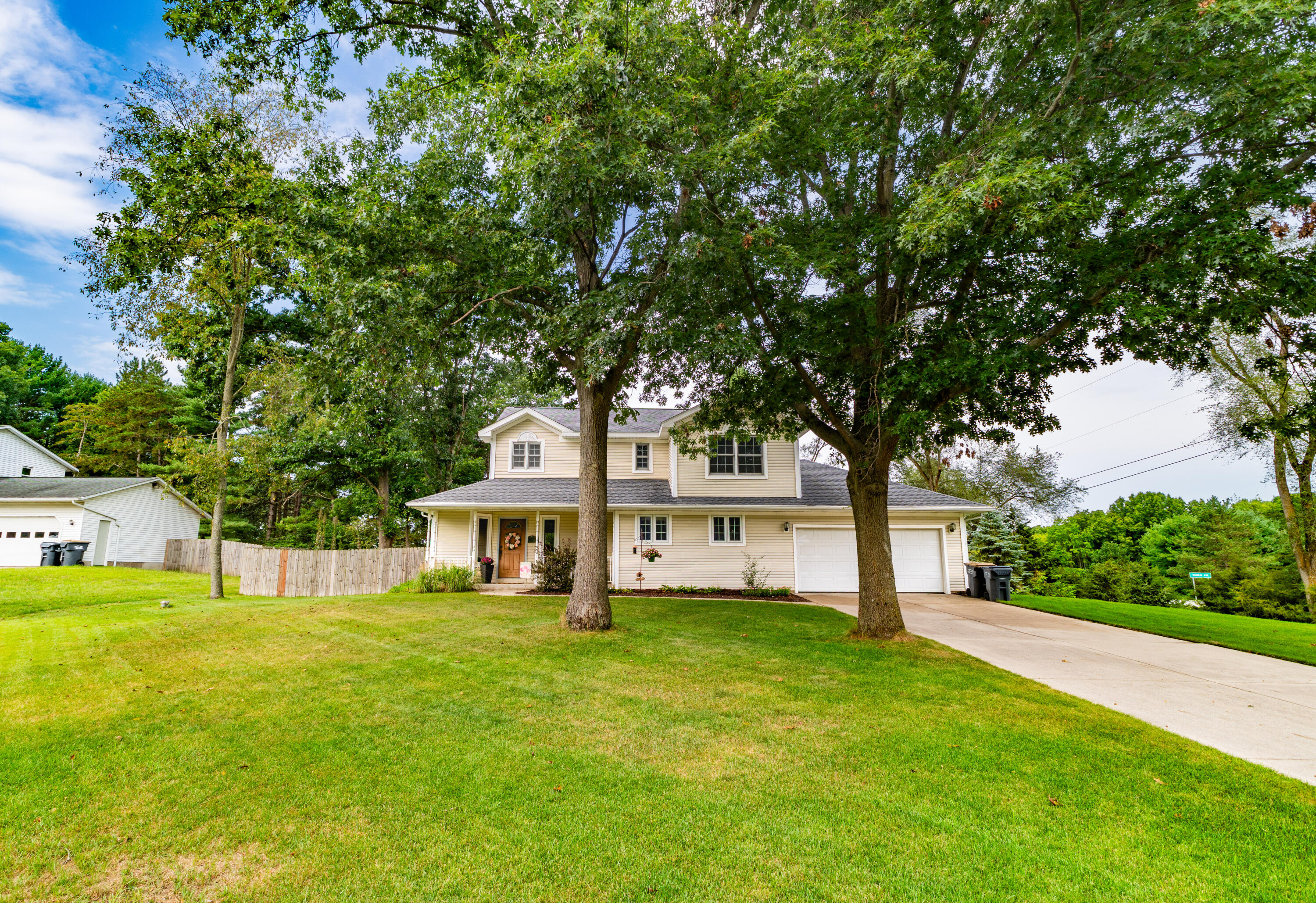 765 Chadds Ford Way Kalamazoo MI 49009