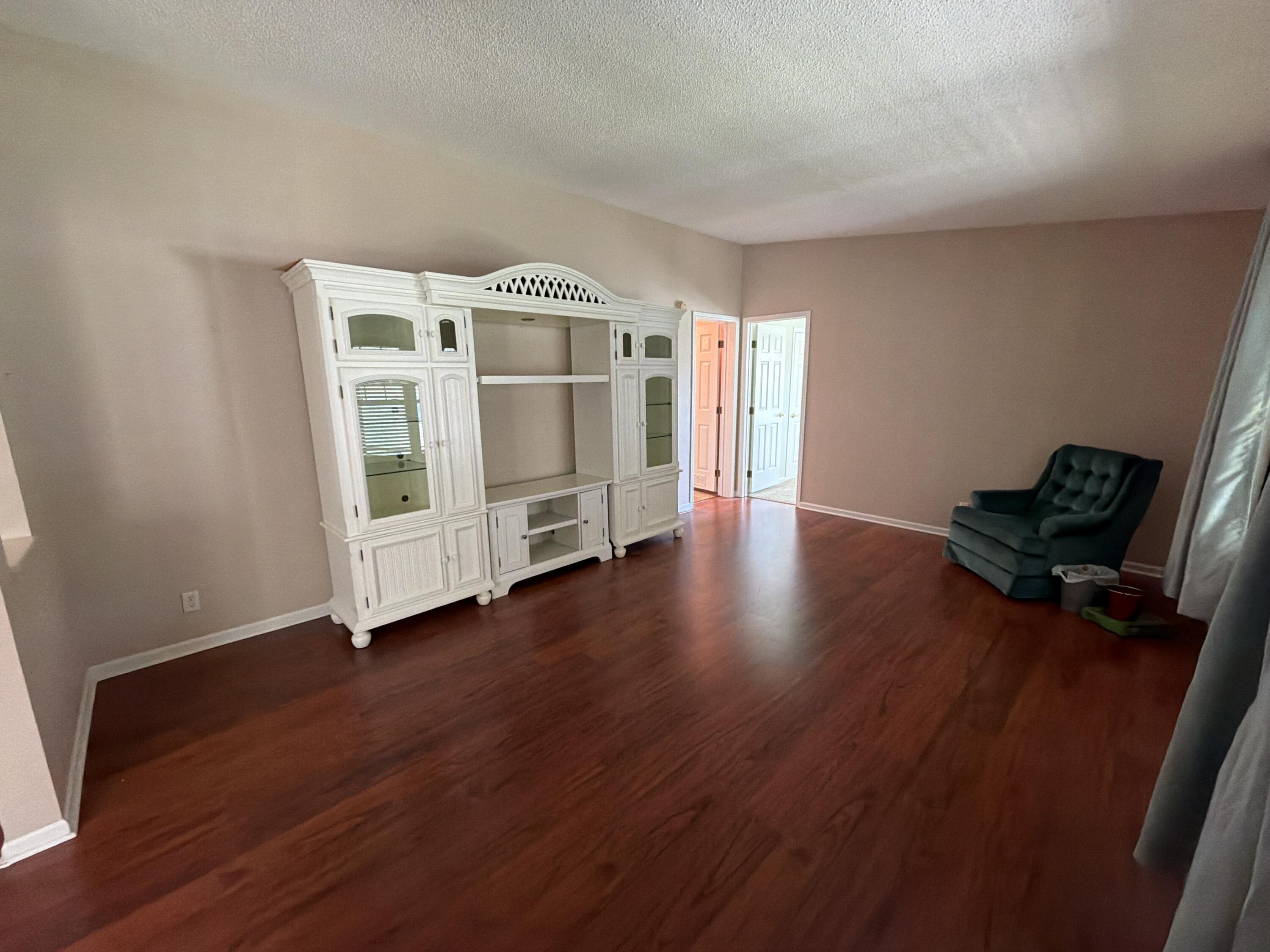 1681 Sycamore Drive Muskegon MI 49445