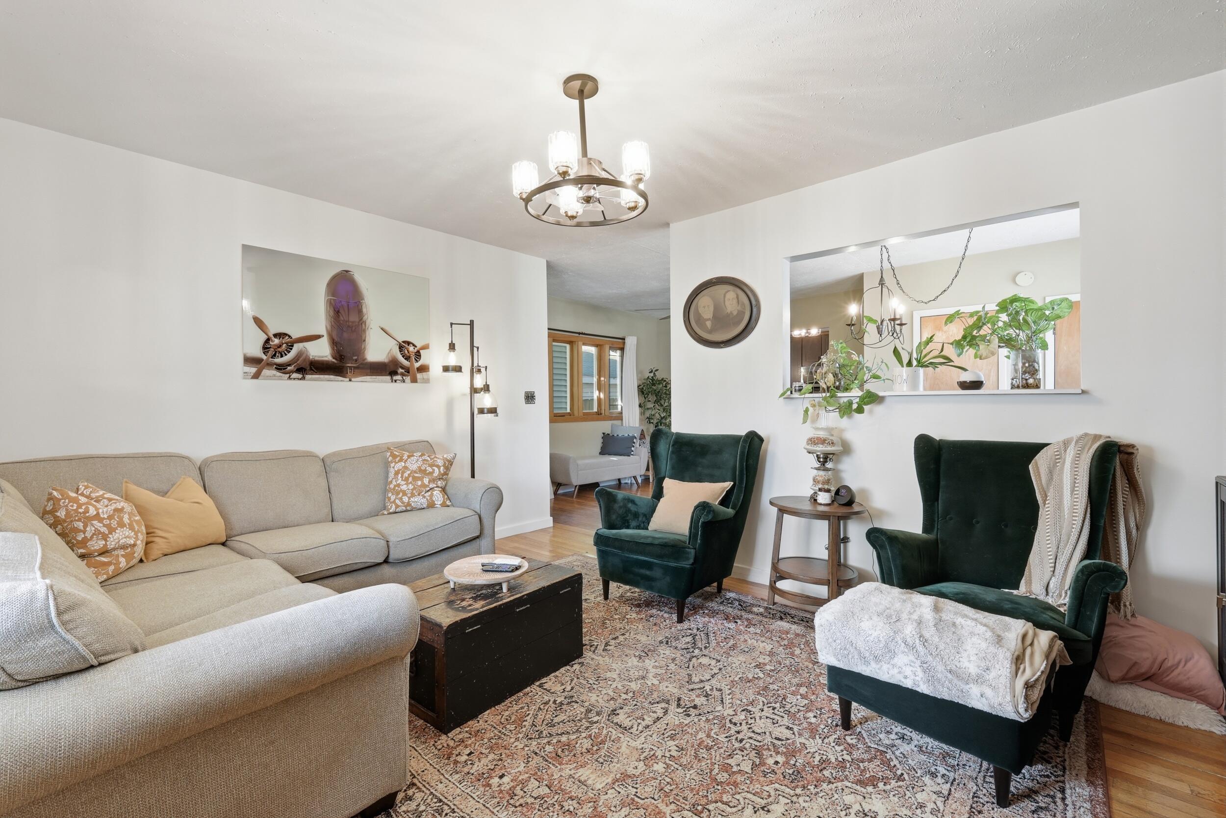 325 Grand Avenue NE Grand Rapids MI 49503