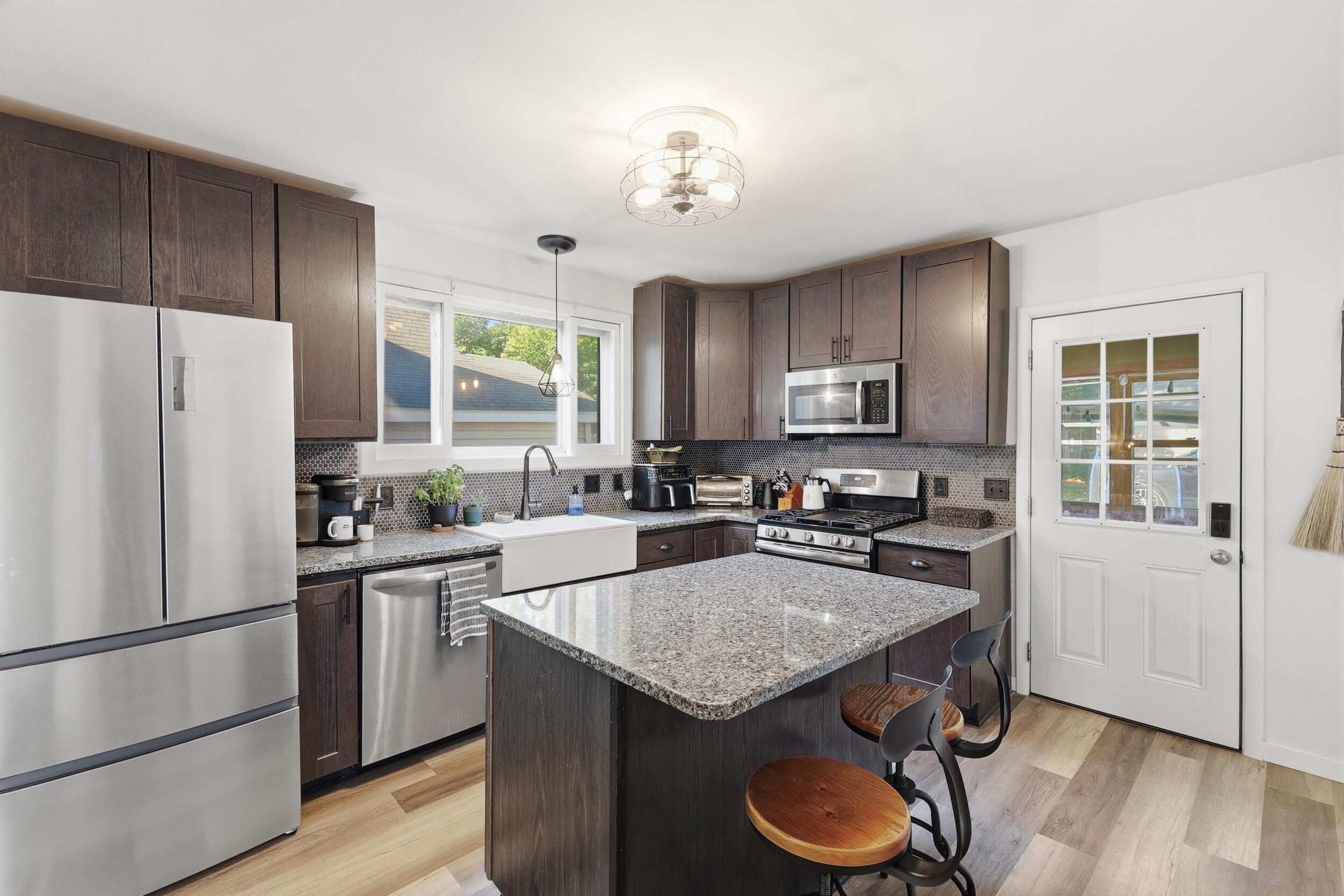 325 Grand Avenue NE Grand Rapids MI 49503