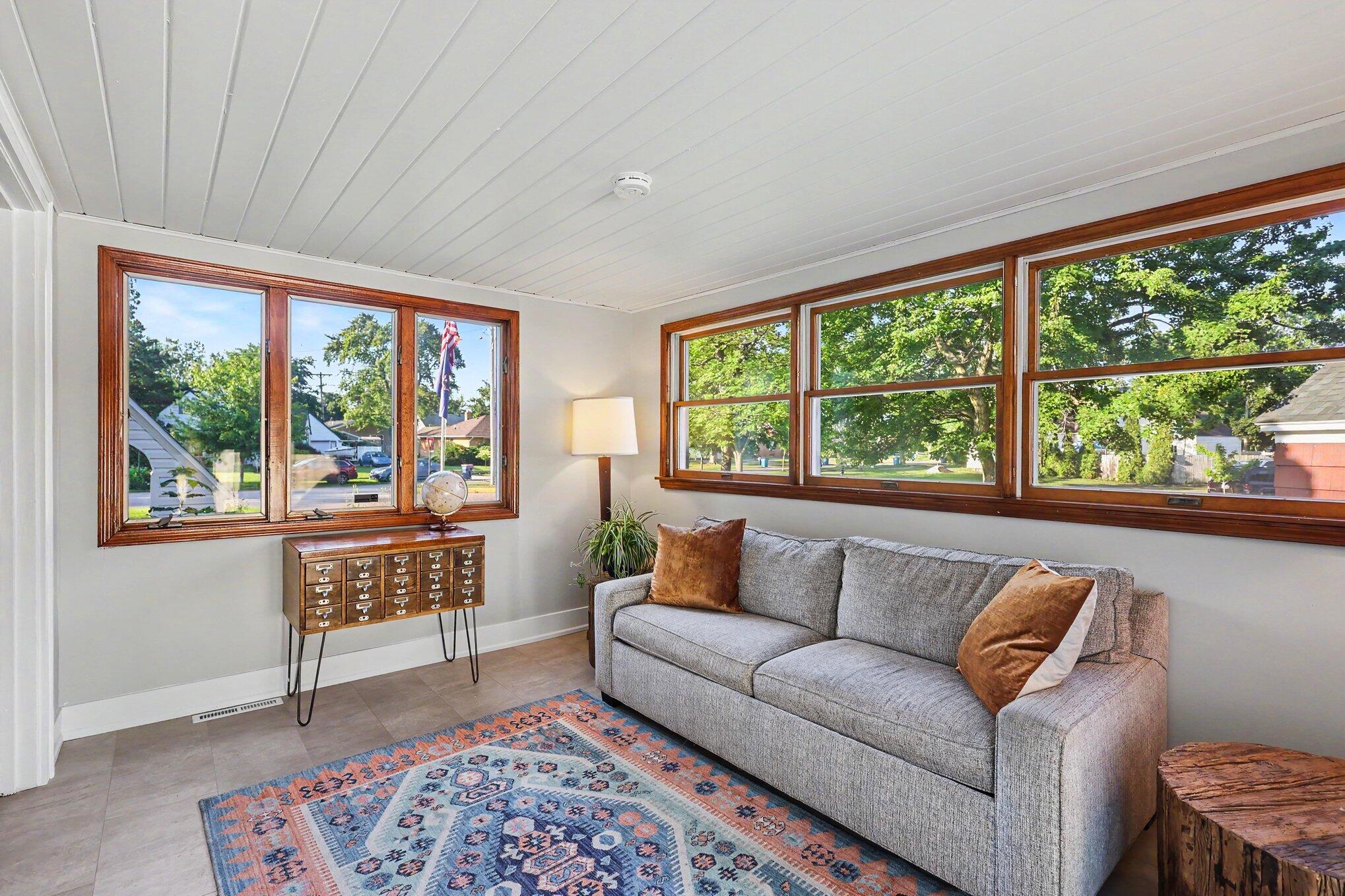 2933 Dawes Road Muskegon MI 49441