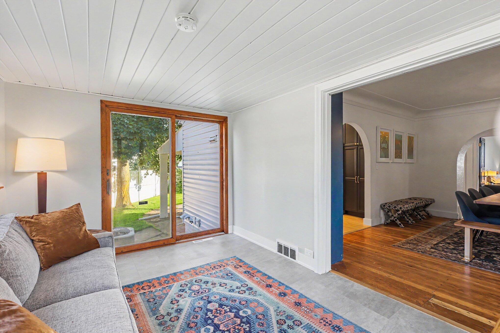 2933 Dawes Road Muskegon MI 49441
