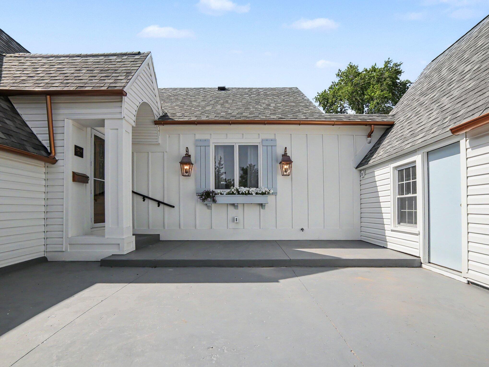 2933 Dawes Road Muskegon MI 49441