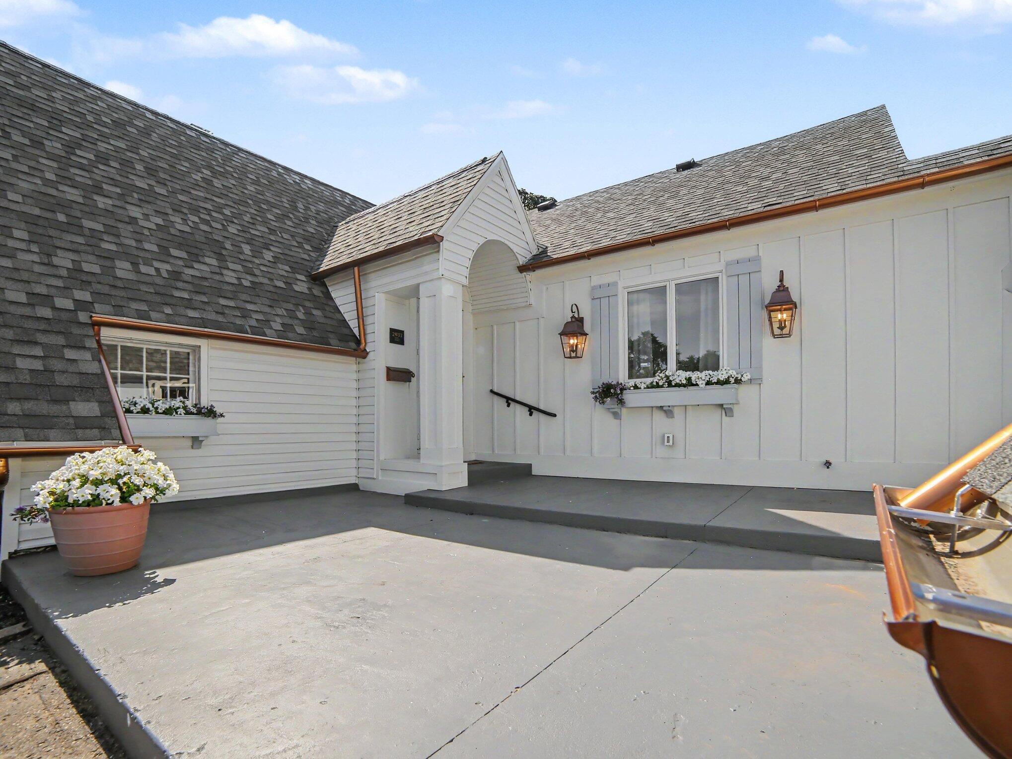 2933 Dawes Road Muskegon MI 49441