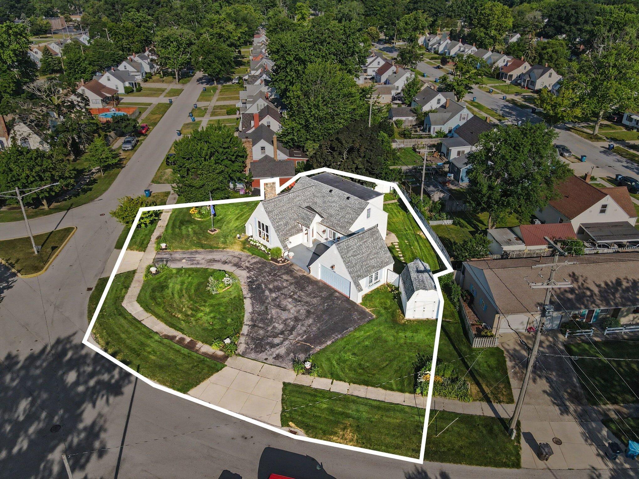 2933 Dawes Road Muskegon MI 49441