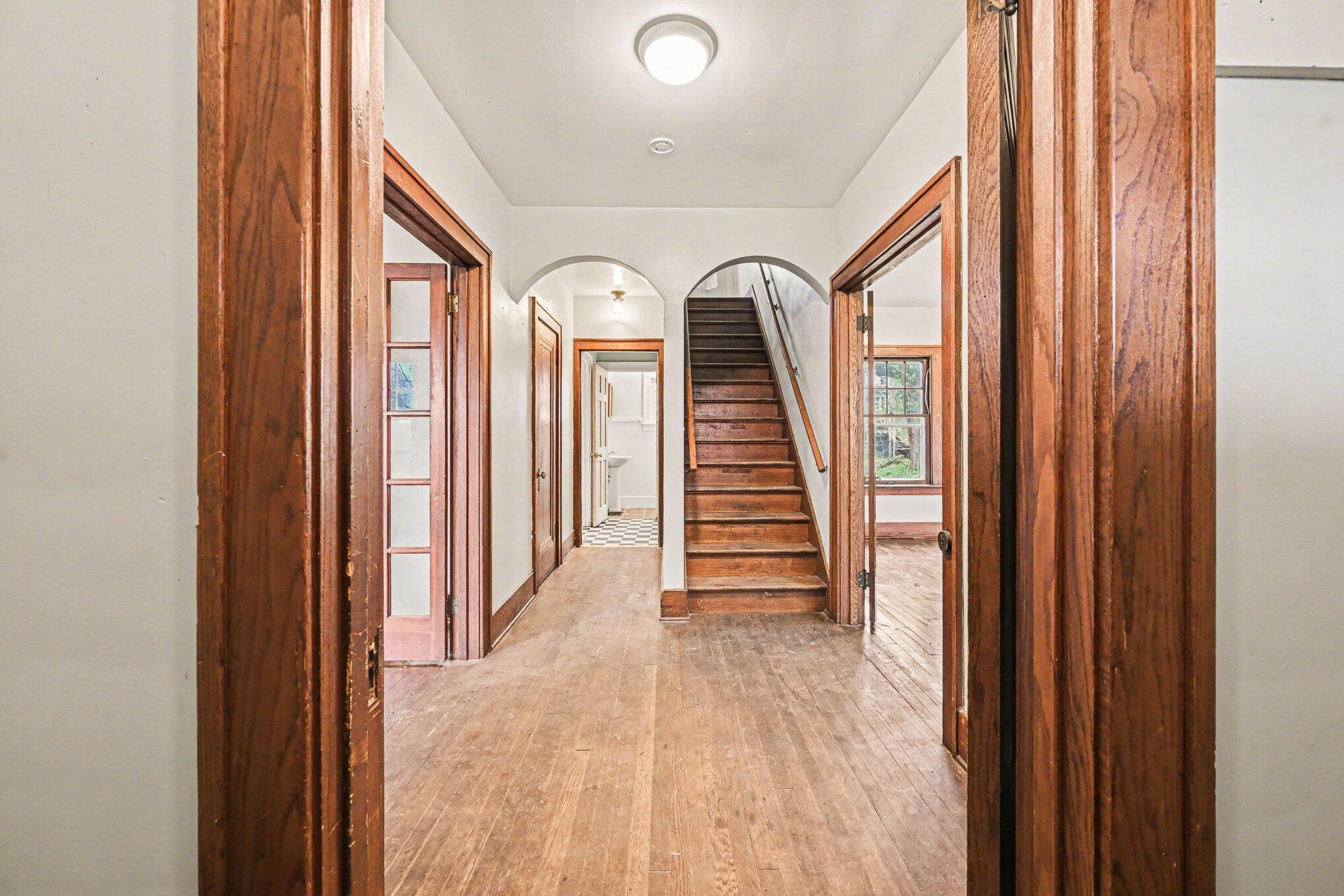 915 Walwood Place Kalamazoo MI 49007