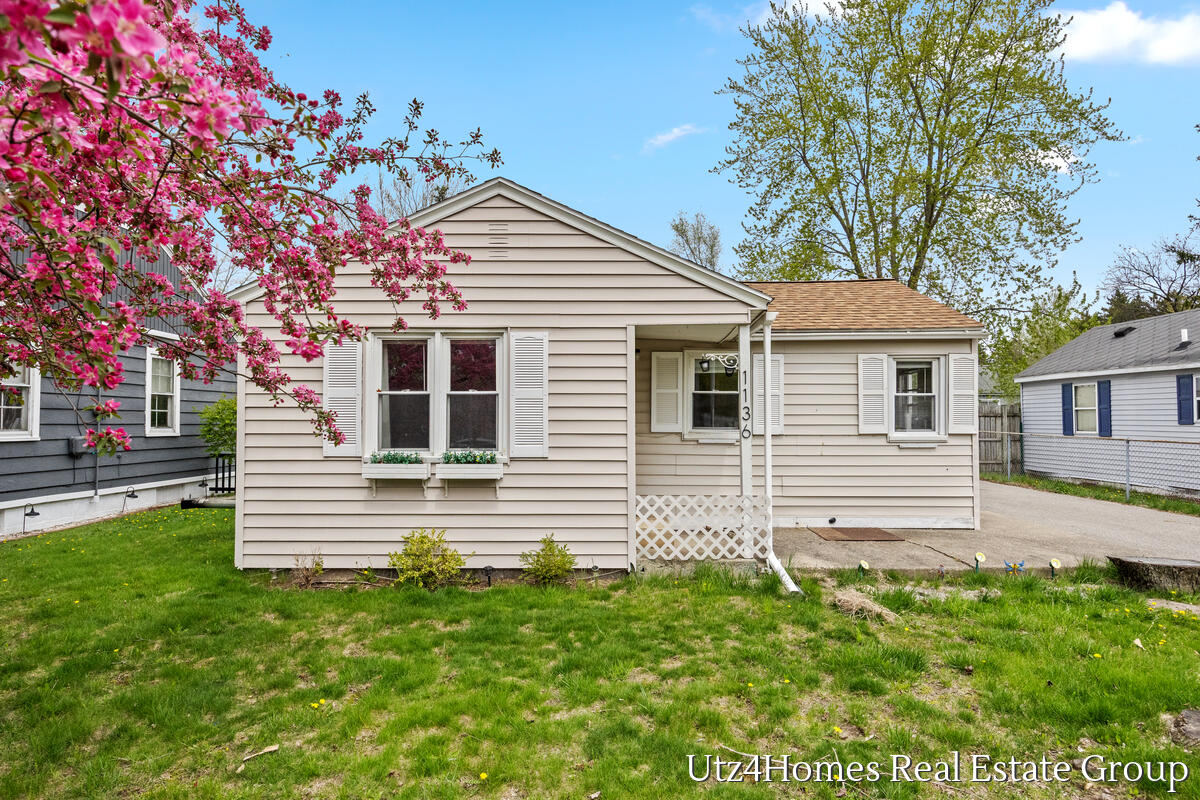 1136 Wilson Court Norton Shores MI 49441