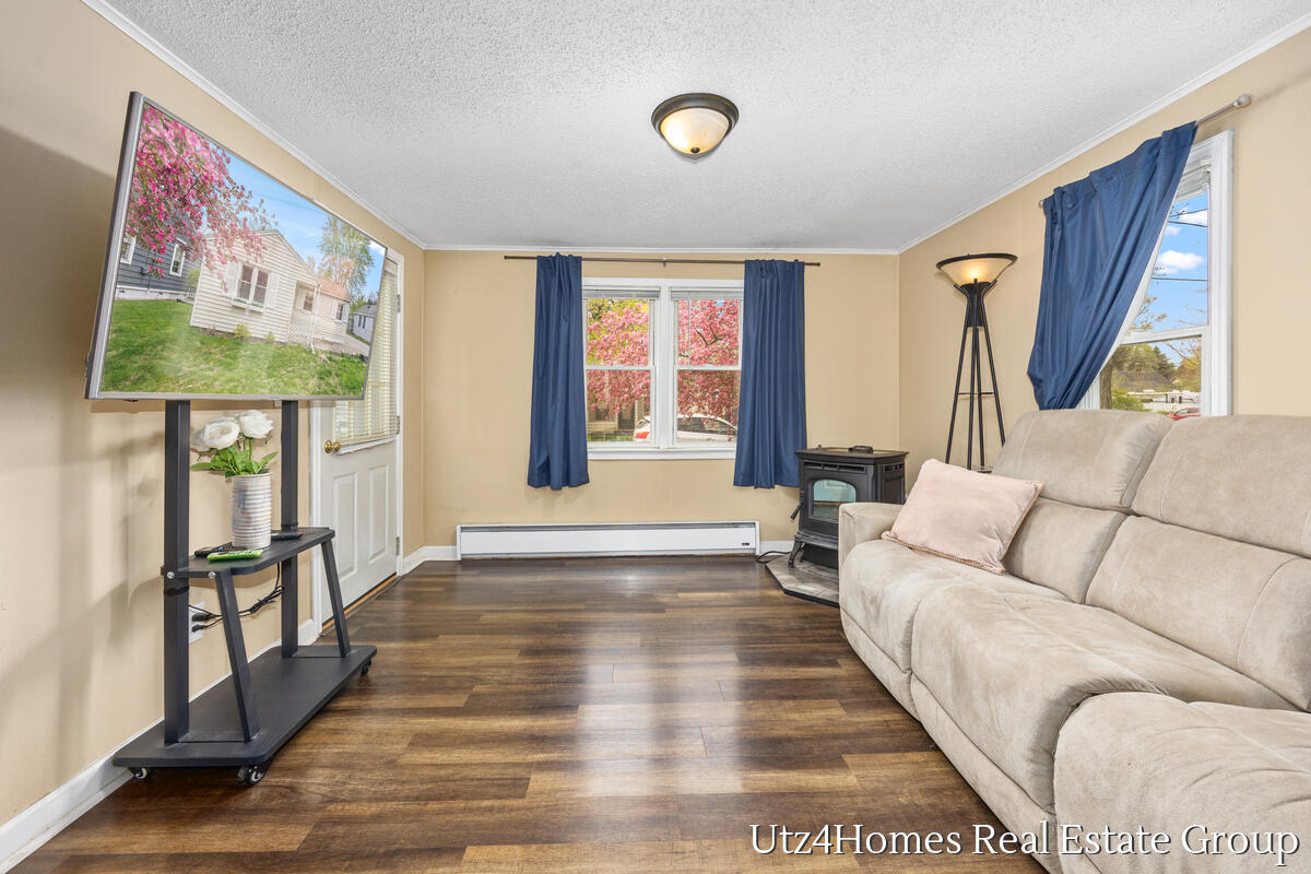 1136 Wilson Court Norton Shores MI 49441