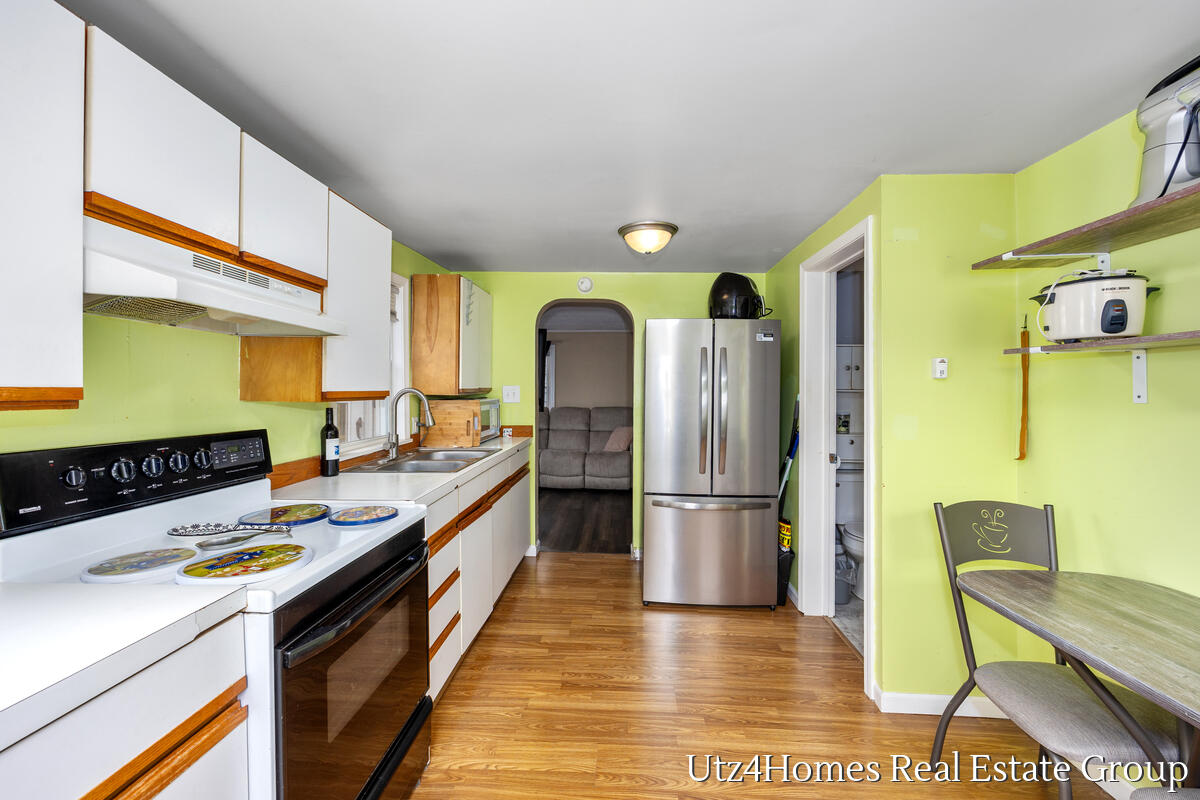 1136 Wilson Court Norton Shores MI 49441