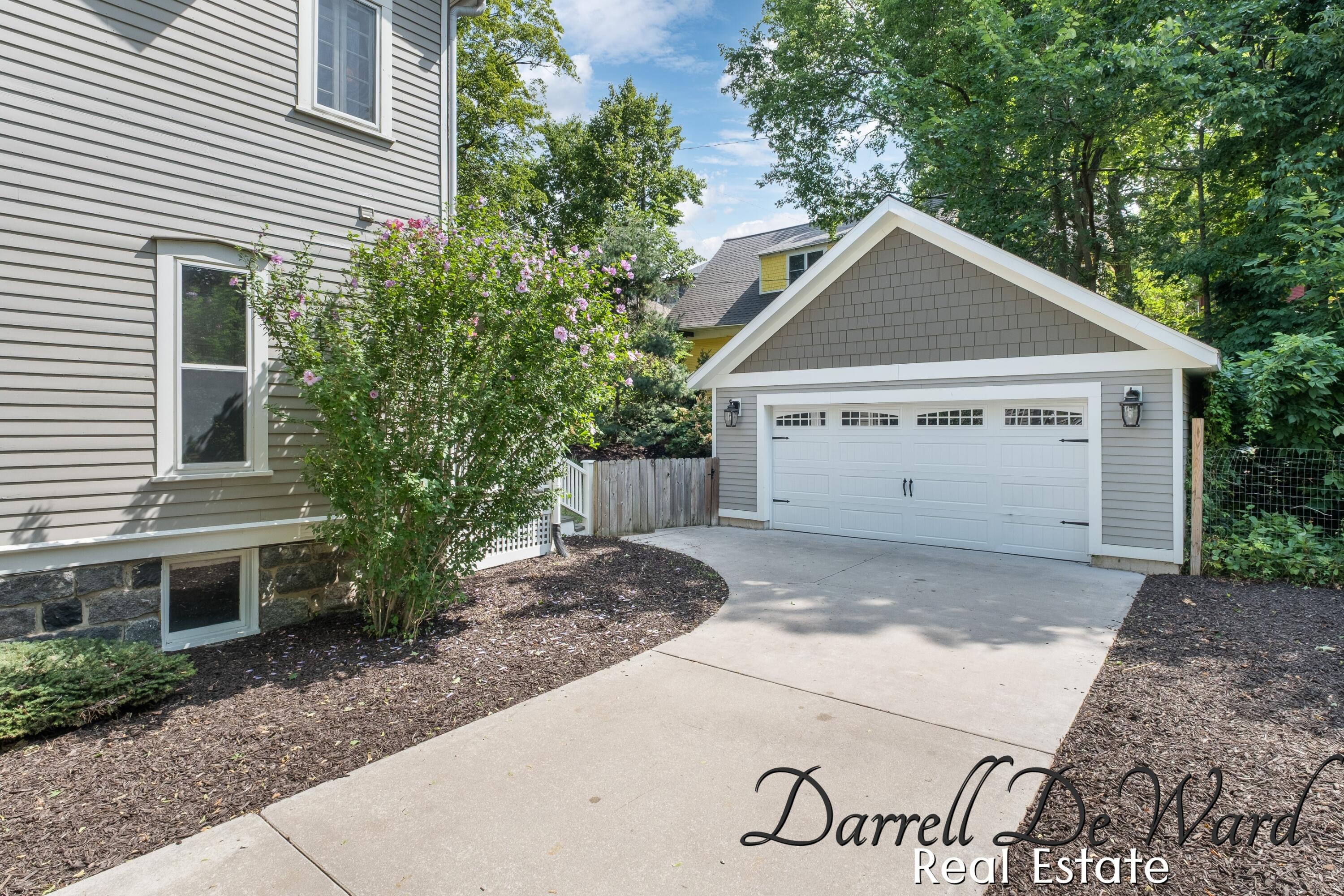 426 Lafayette Avenue SE Grand Rapids MI 49503