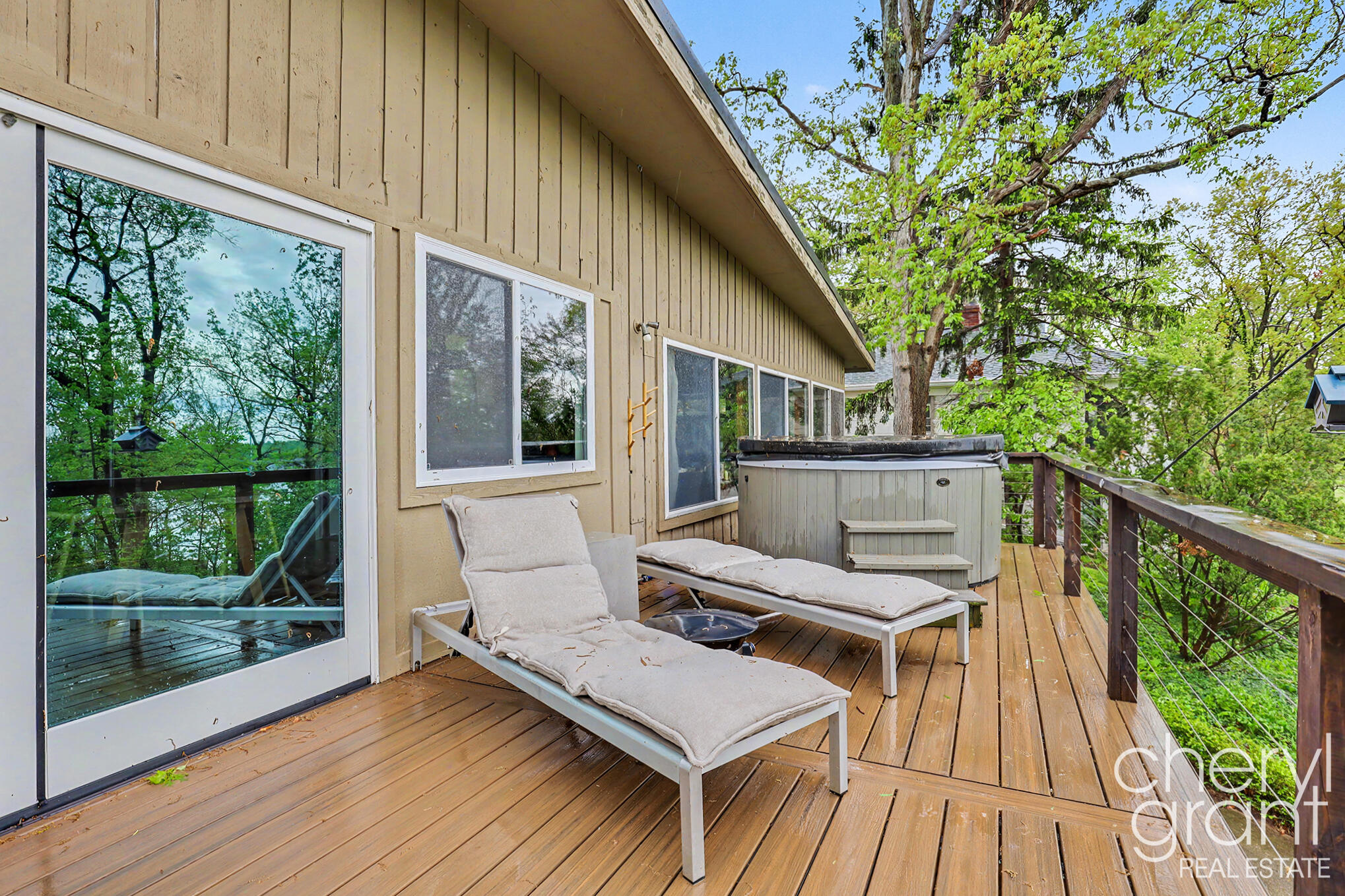 3255 Dorais Drive NE Grand Rapids MI 49525