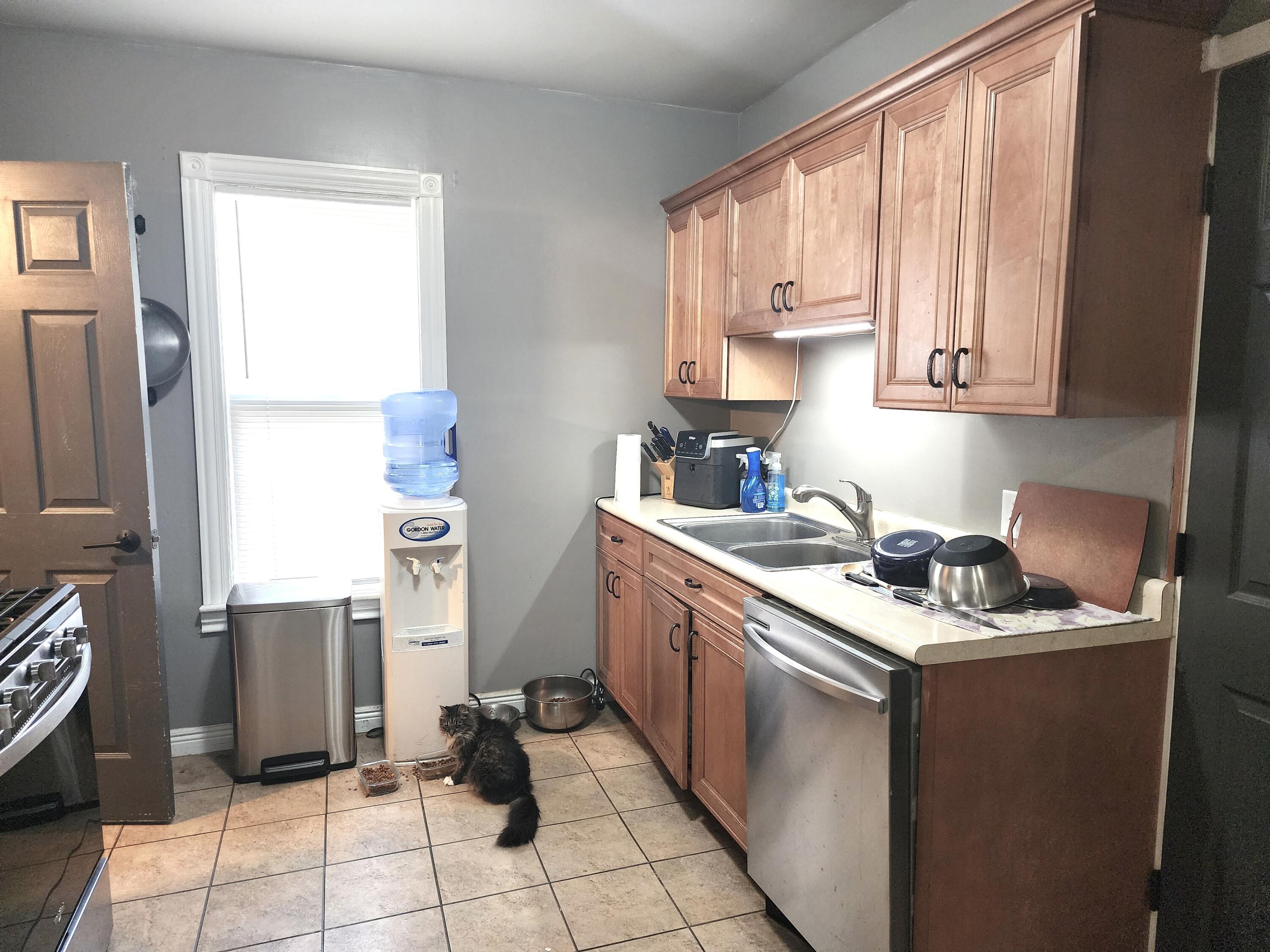 722 Forest Street Kalamazoo MI 49008
