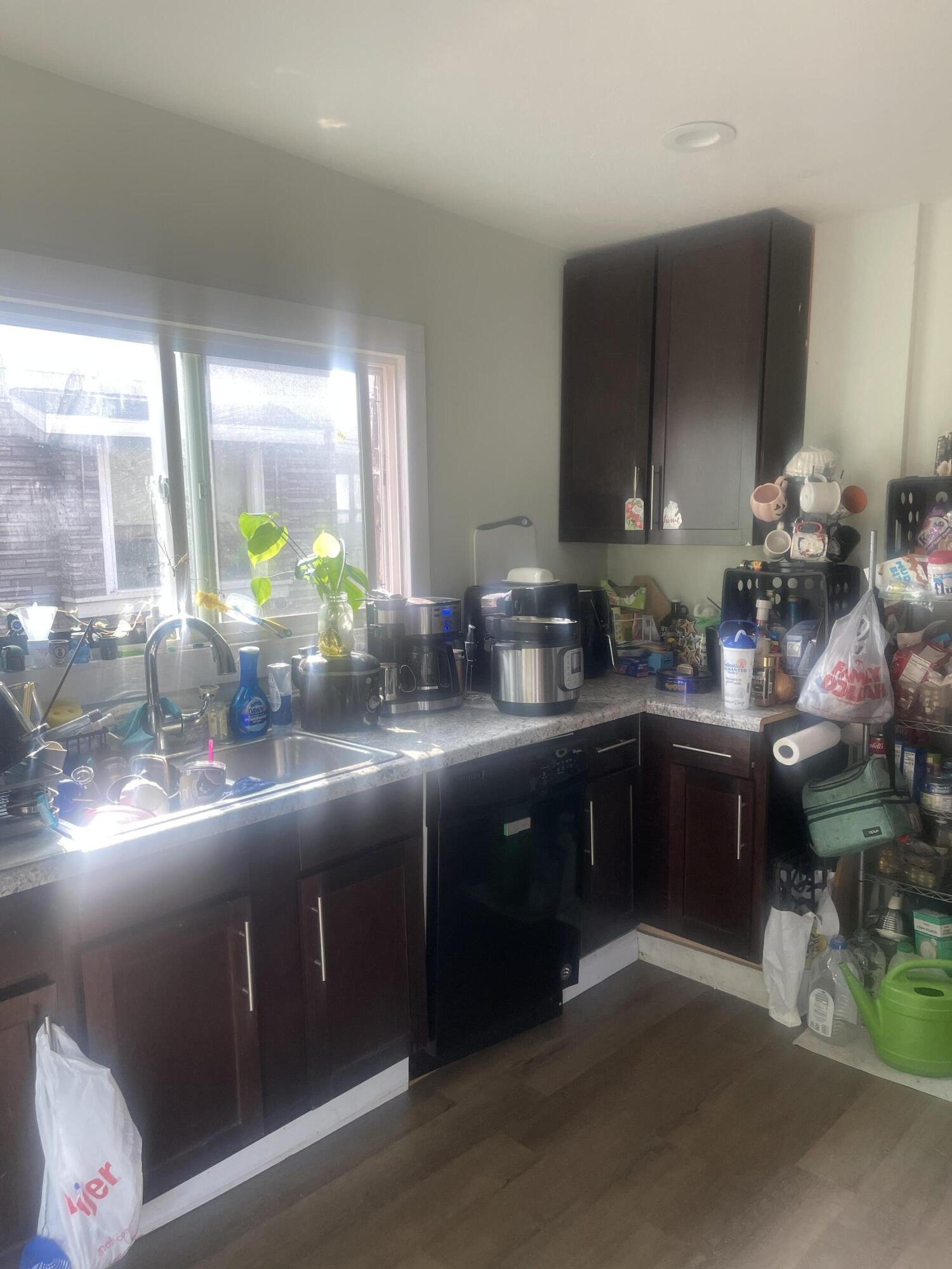527 Cordelia Street SW Grand Rapids MI 49503