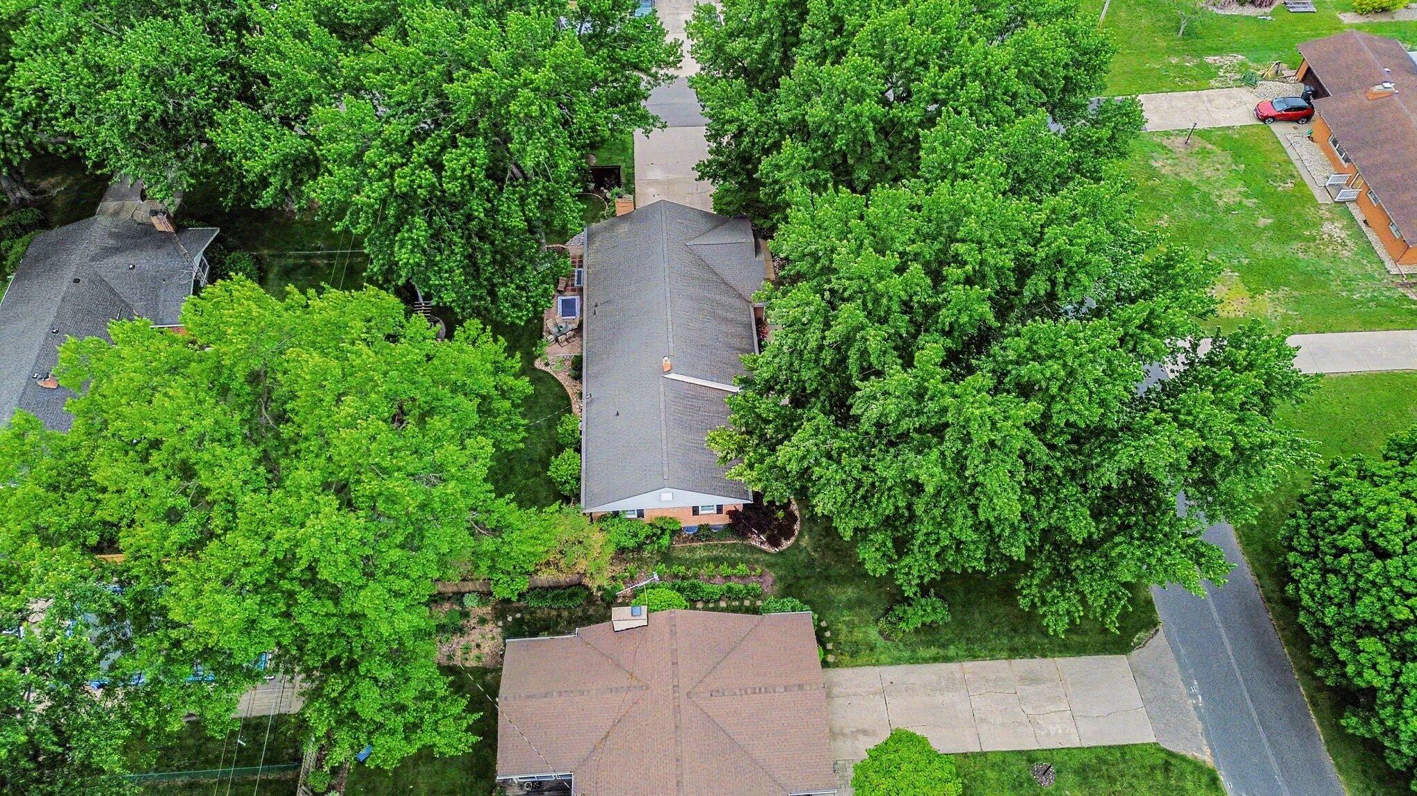 1576 S Bonny Bruce Drive Stevensville MI 49127