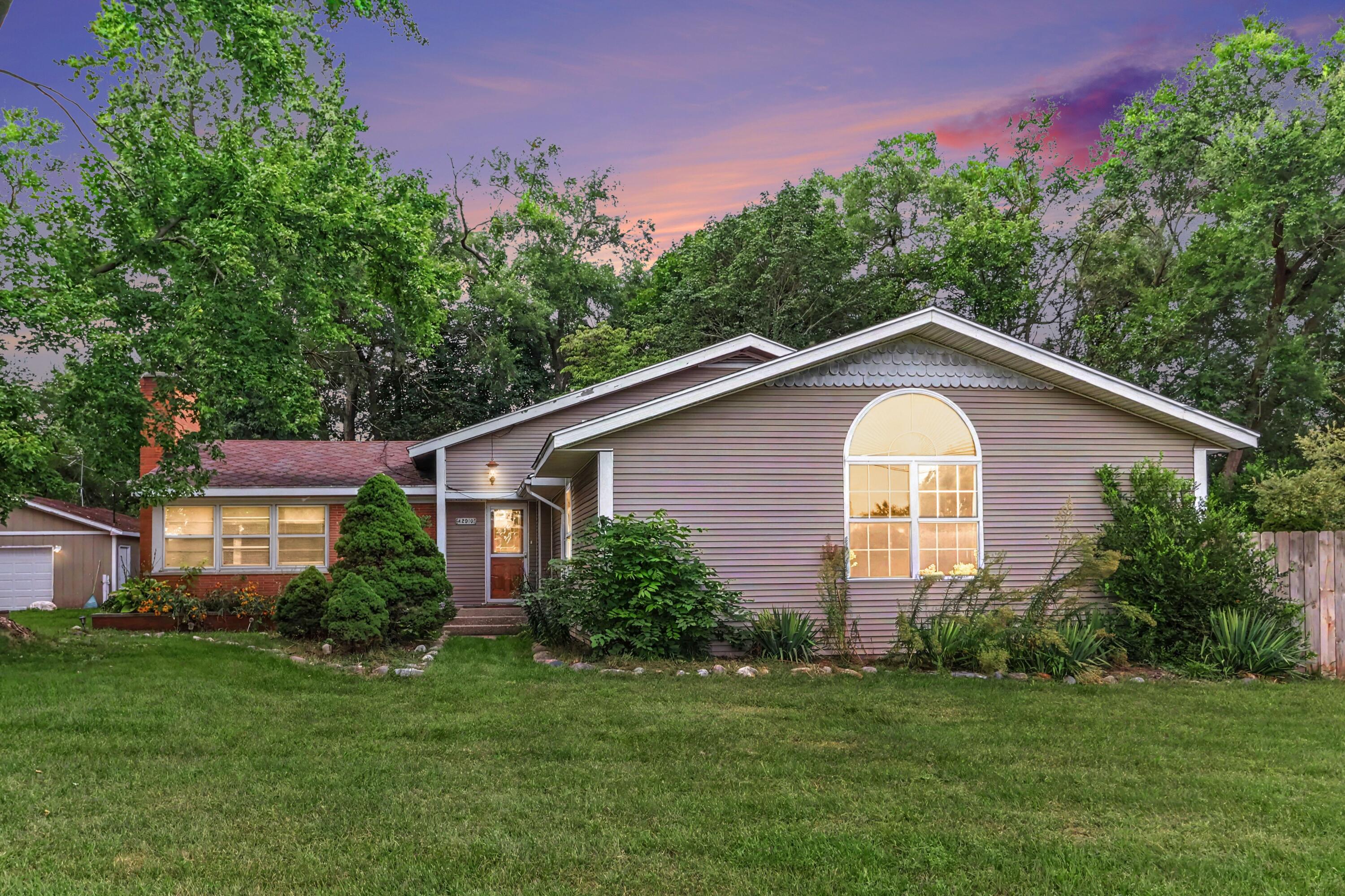 42910 Evergreen Park Drive Decatur MI 49045