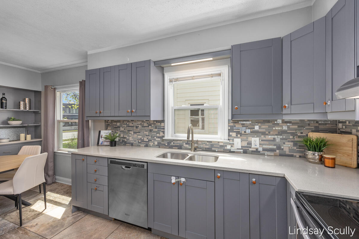819 Alger Street SE Grand Rapids MI 49507