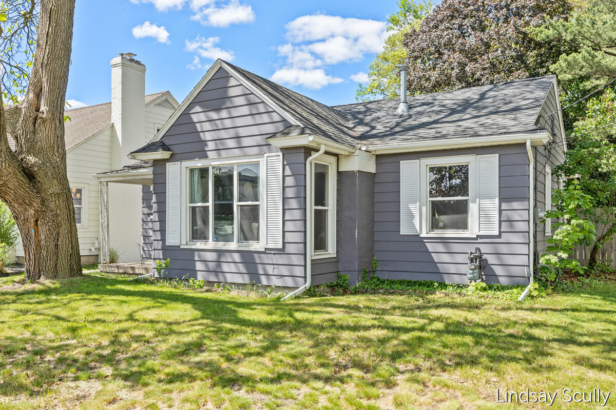 819 Alger Street SE Grand Rapids MI 49507