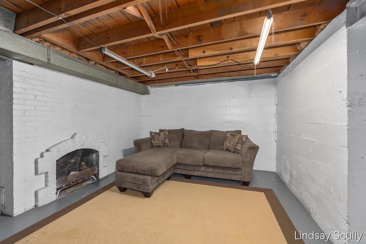 819 Alger Street SE Grand Rapids MI 49507