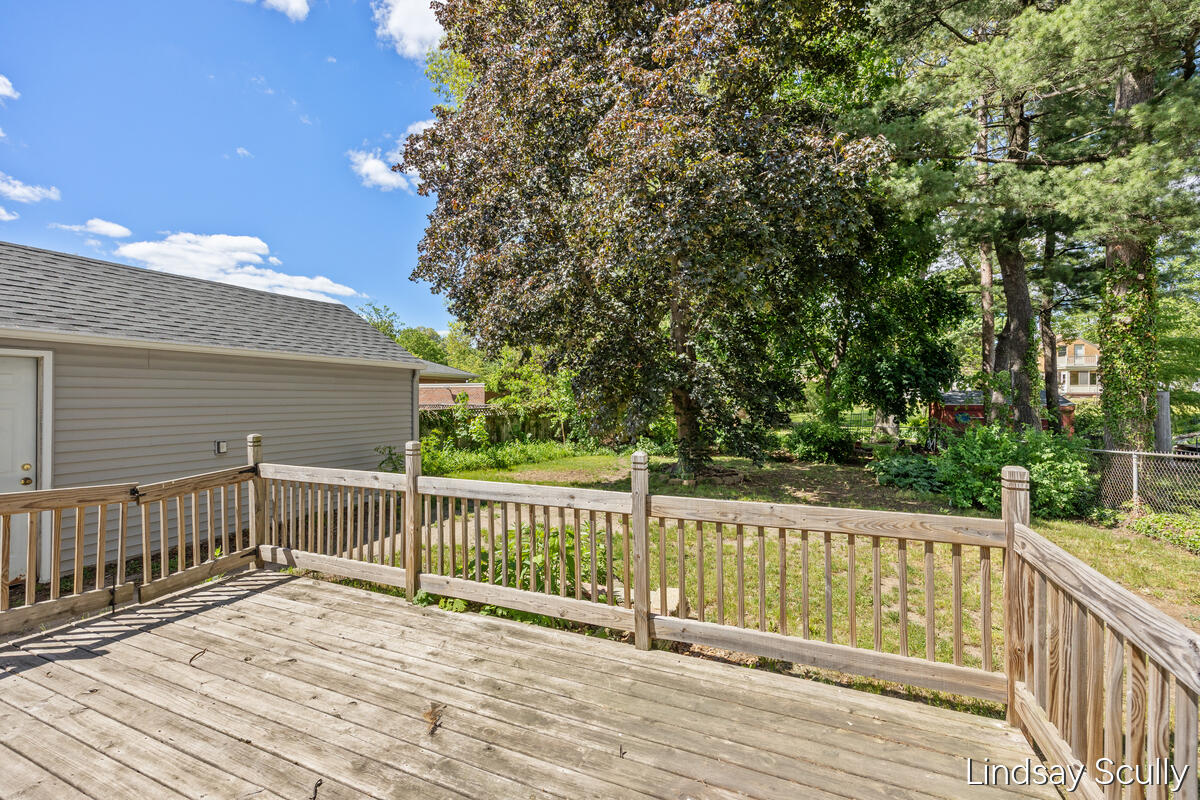 819 Alger Street SE Grand Rapids MI 49507