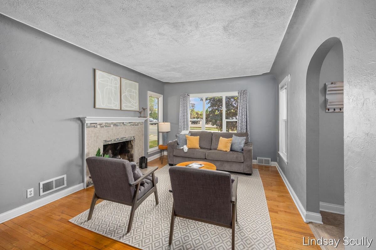 819 Alger Street SE Grand Rapids MI 49507