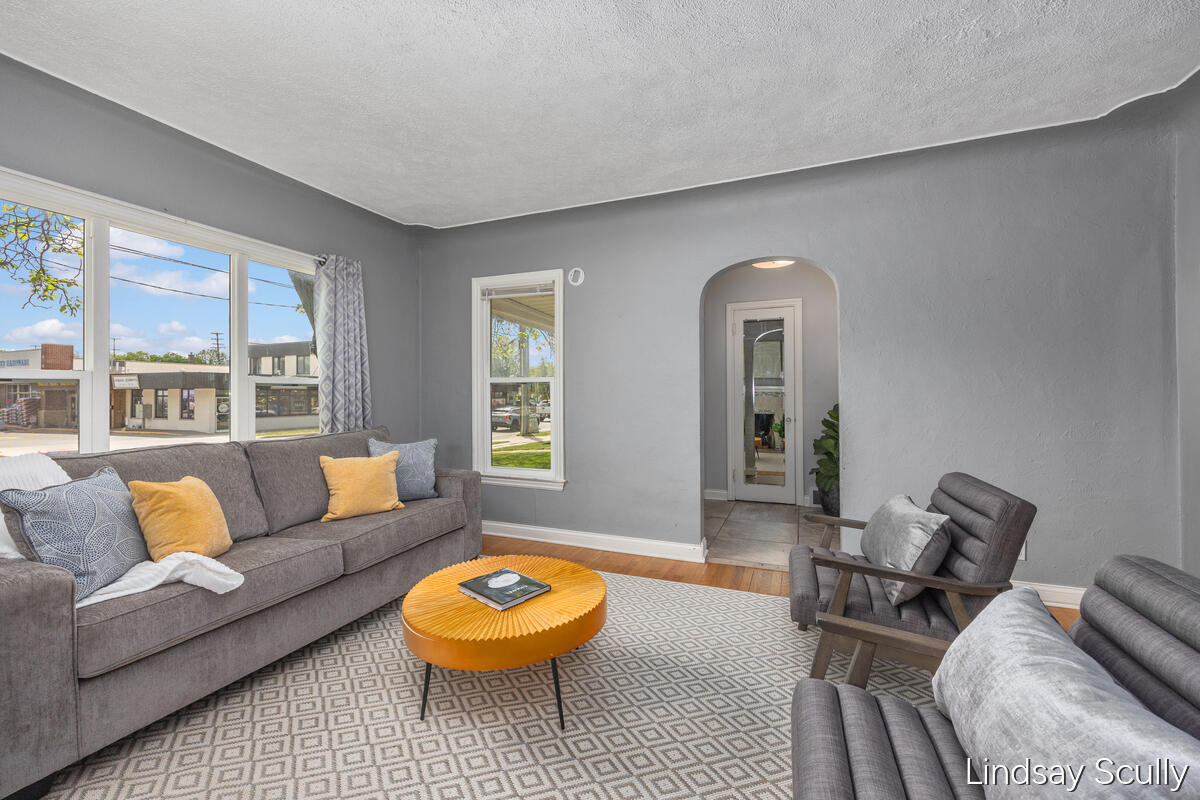 819 Alger Street SE Grand Rapids MI 49507