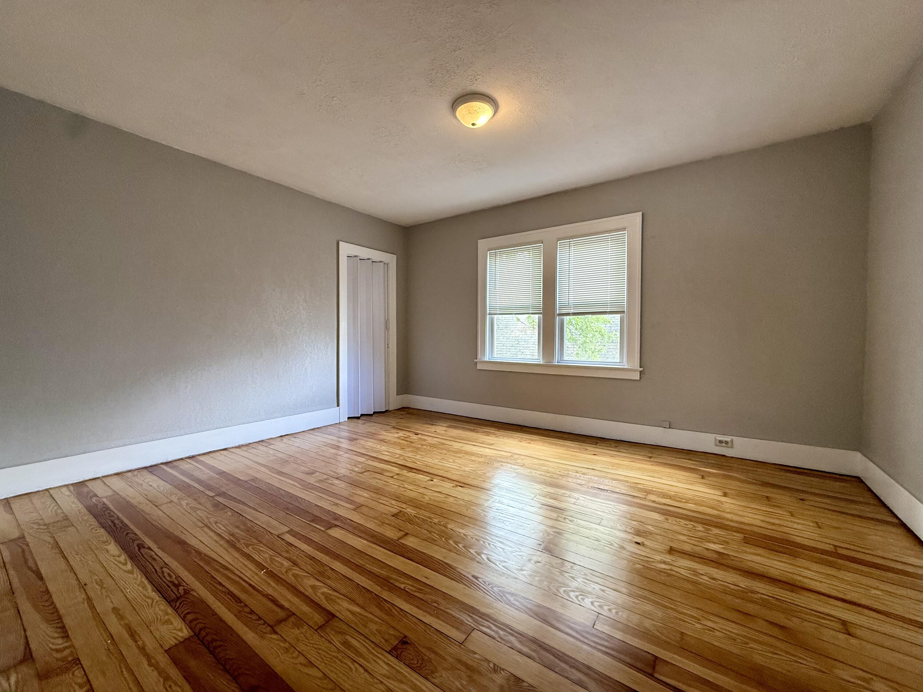 1552 Hoyt Street Muskegon MI 49442