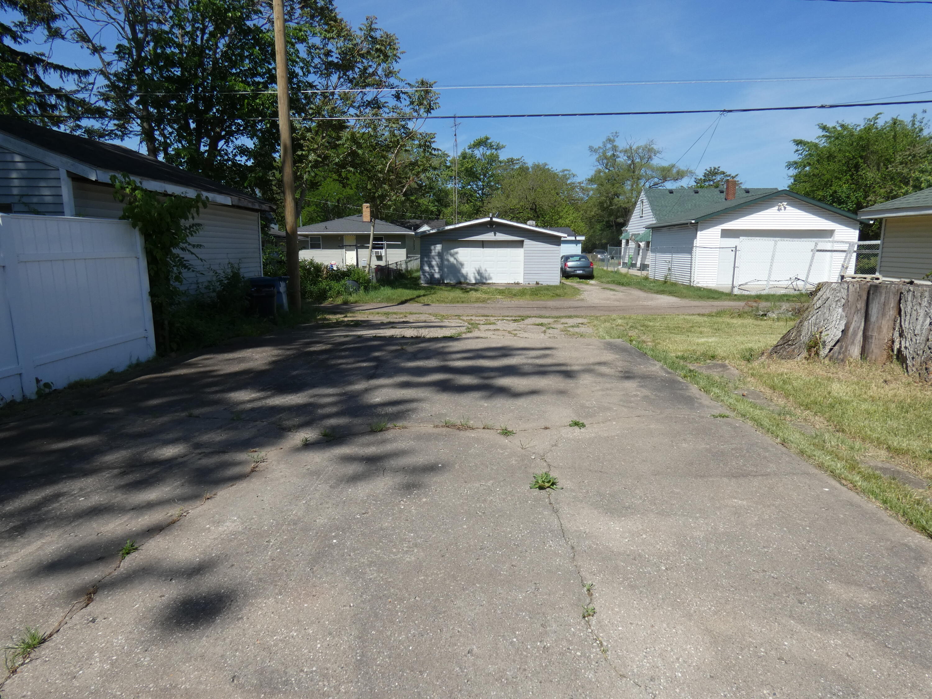 1236 Jennings Avenue Benton Harbor MI 49022