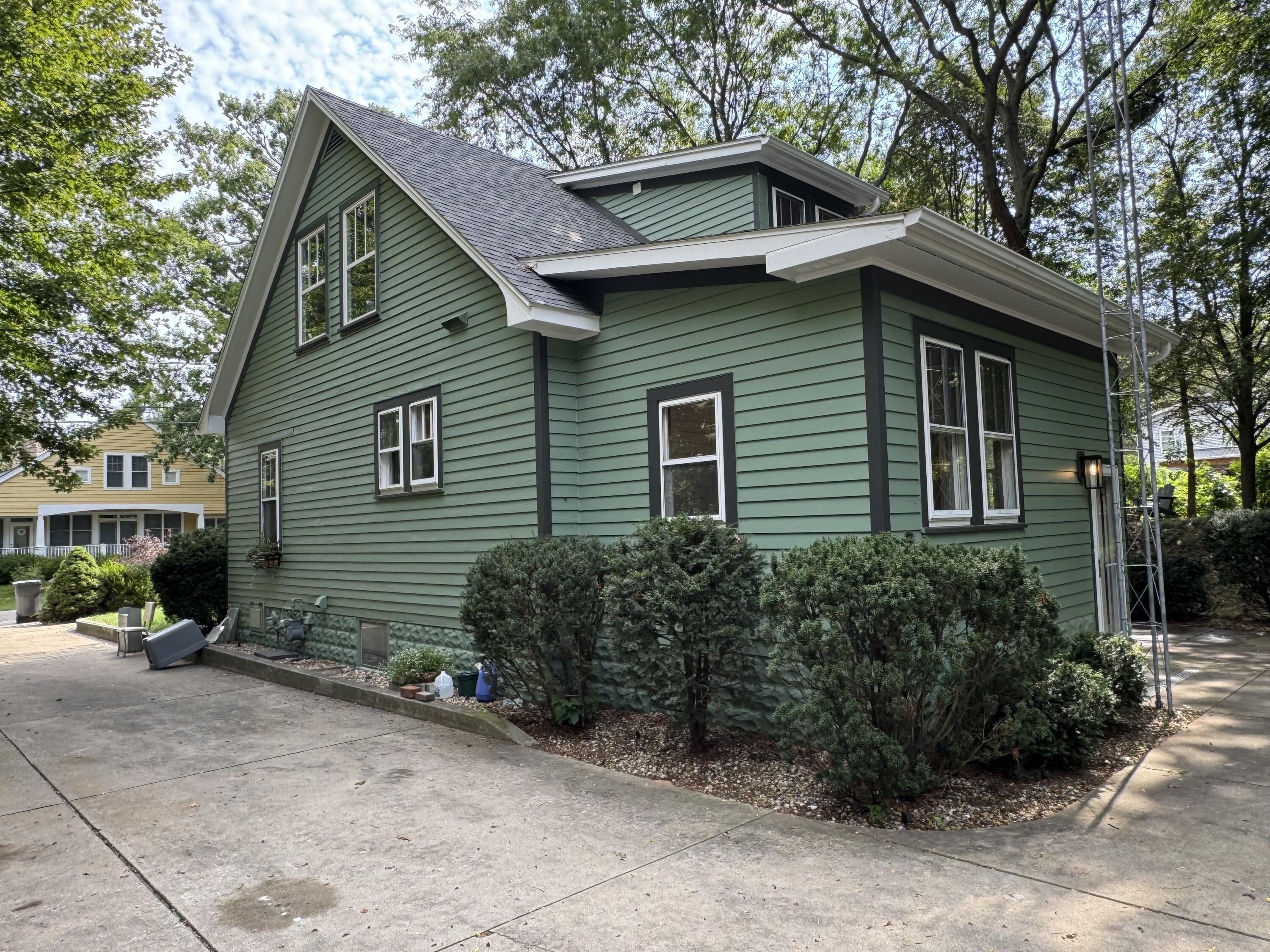 308 S Barker Street New Buffalo MI 49117