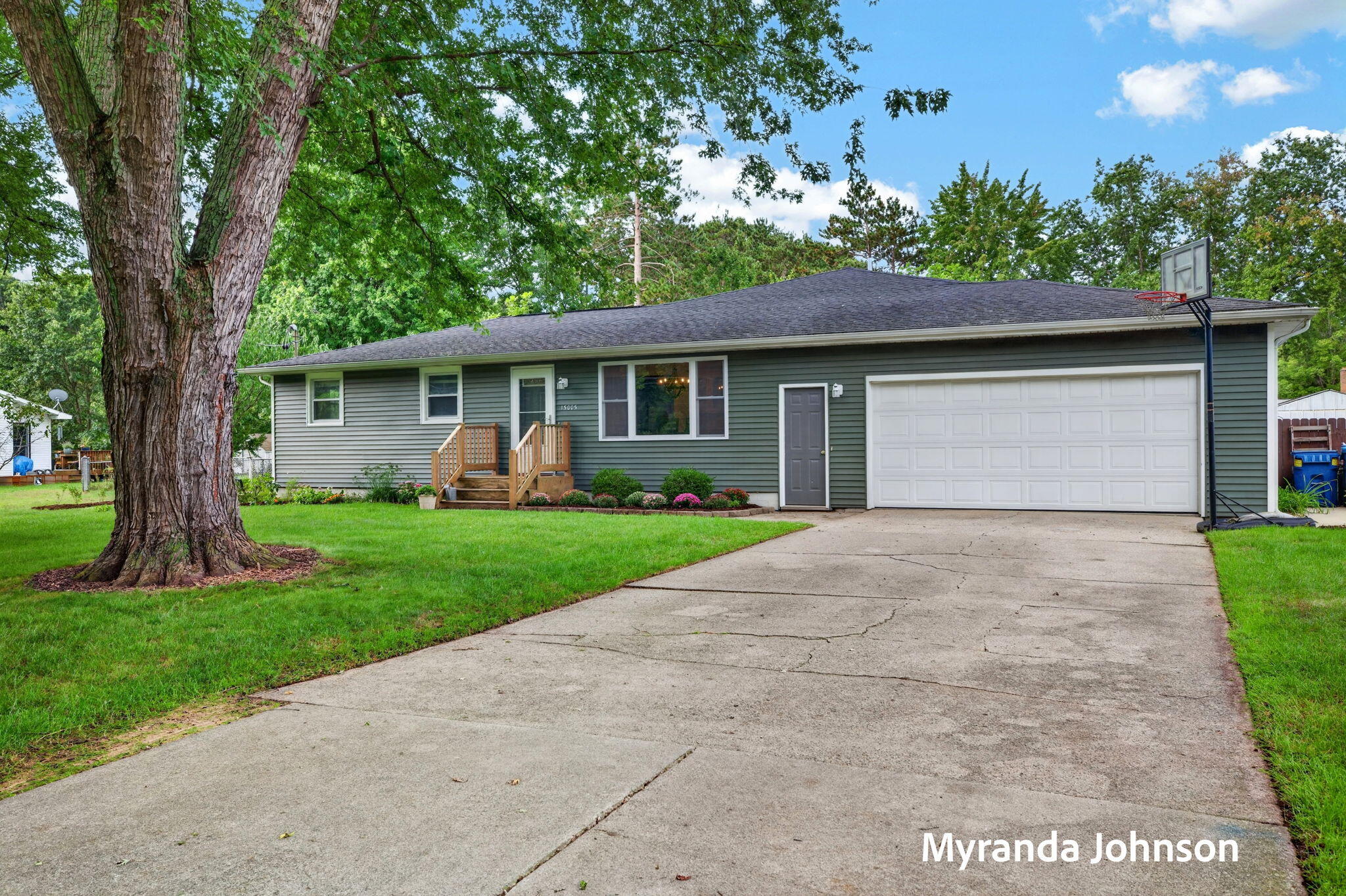 15005 161st Avenue Grand Haven MI 49417