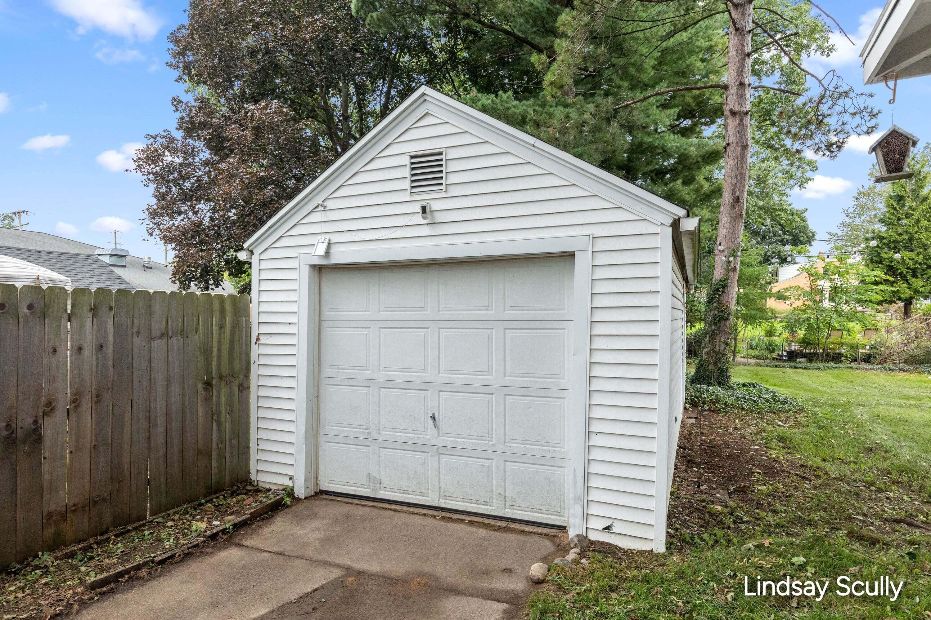 823 Alger Street SE Grand Rapids MI 49507