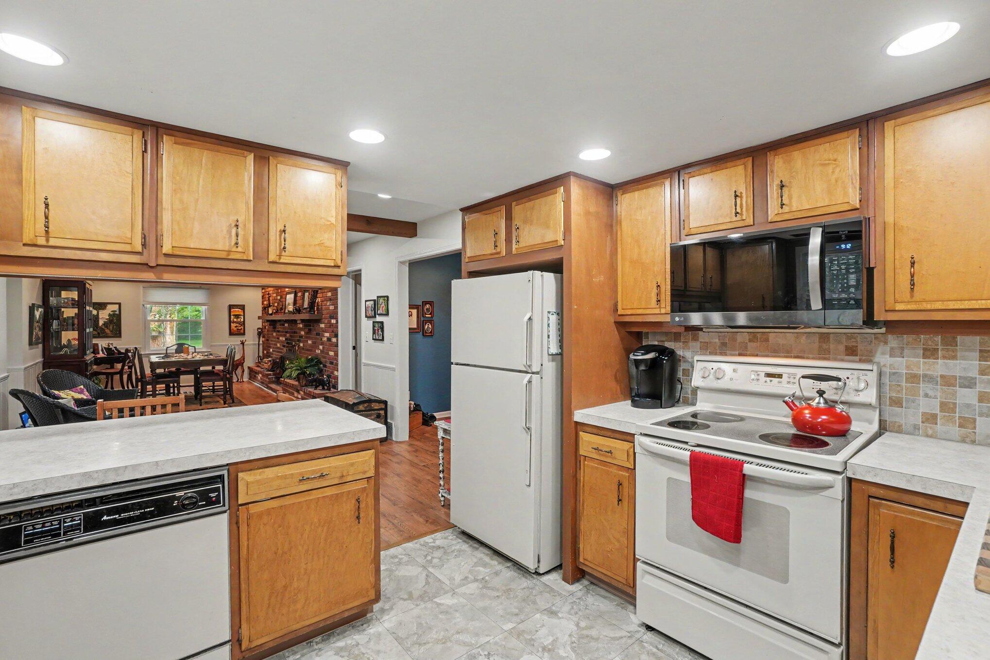 219 E Jackson Street Allegan MI 49010