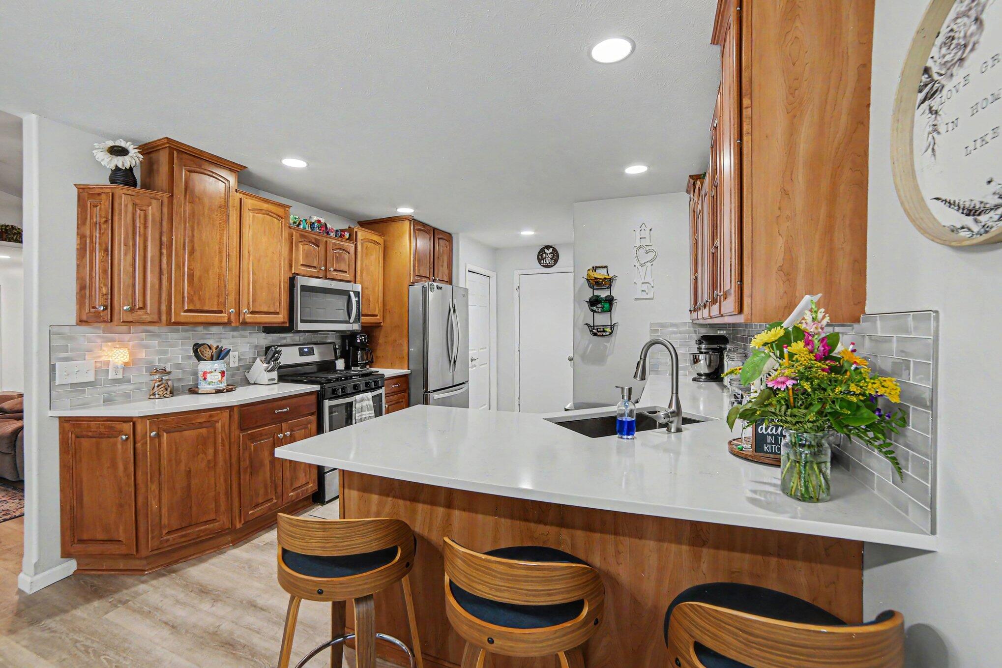 3672 Whispering Woods Drive Muskegon MI 49444
